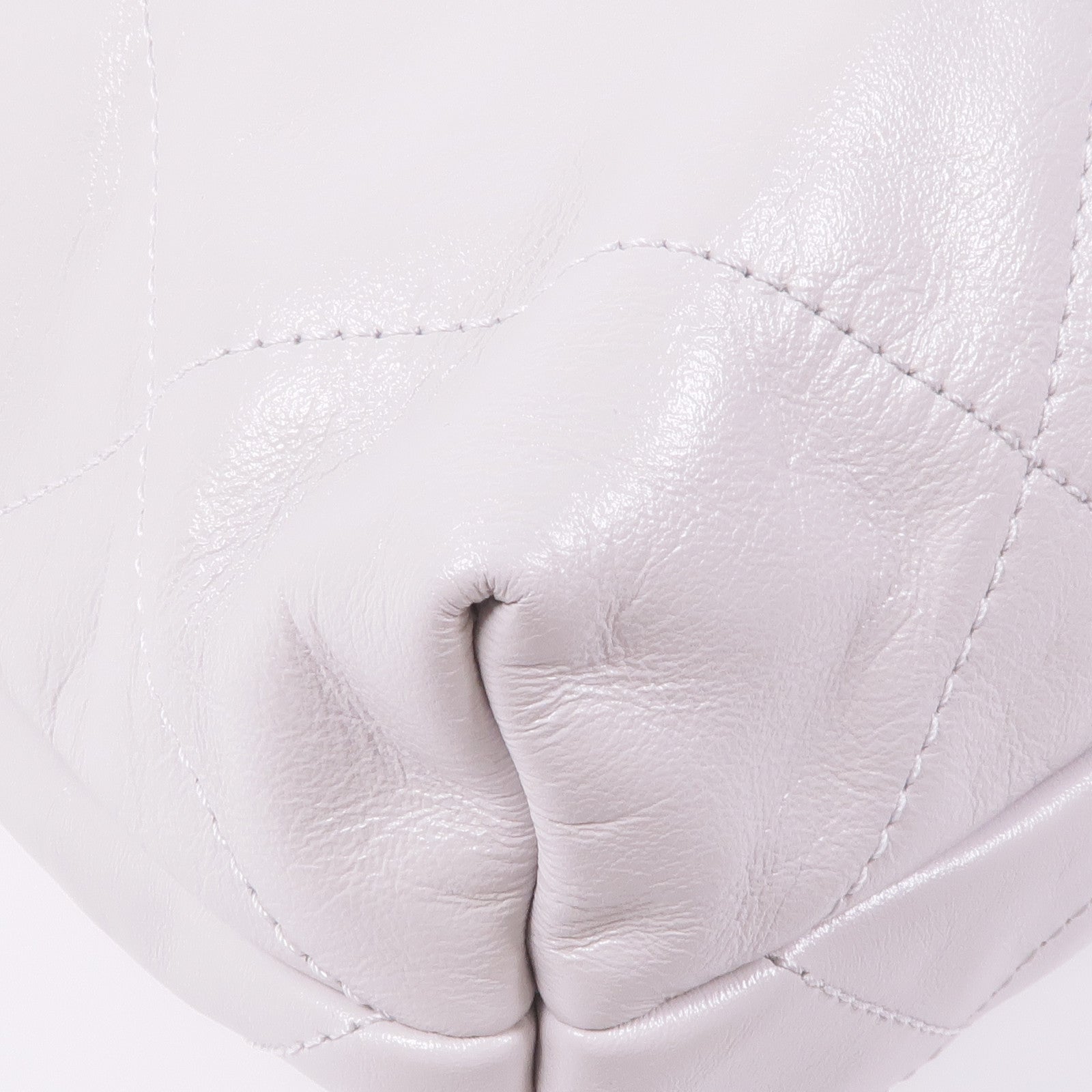 CHANEL 羊皮皮革C22 Small金扣鏈帶肩背袋