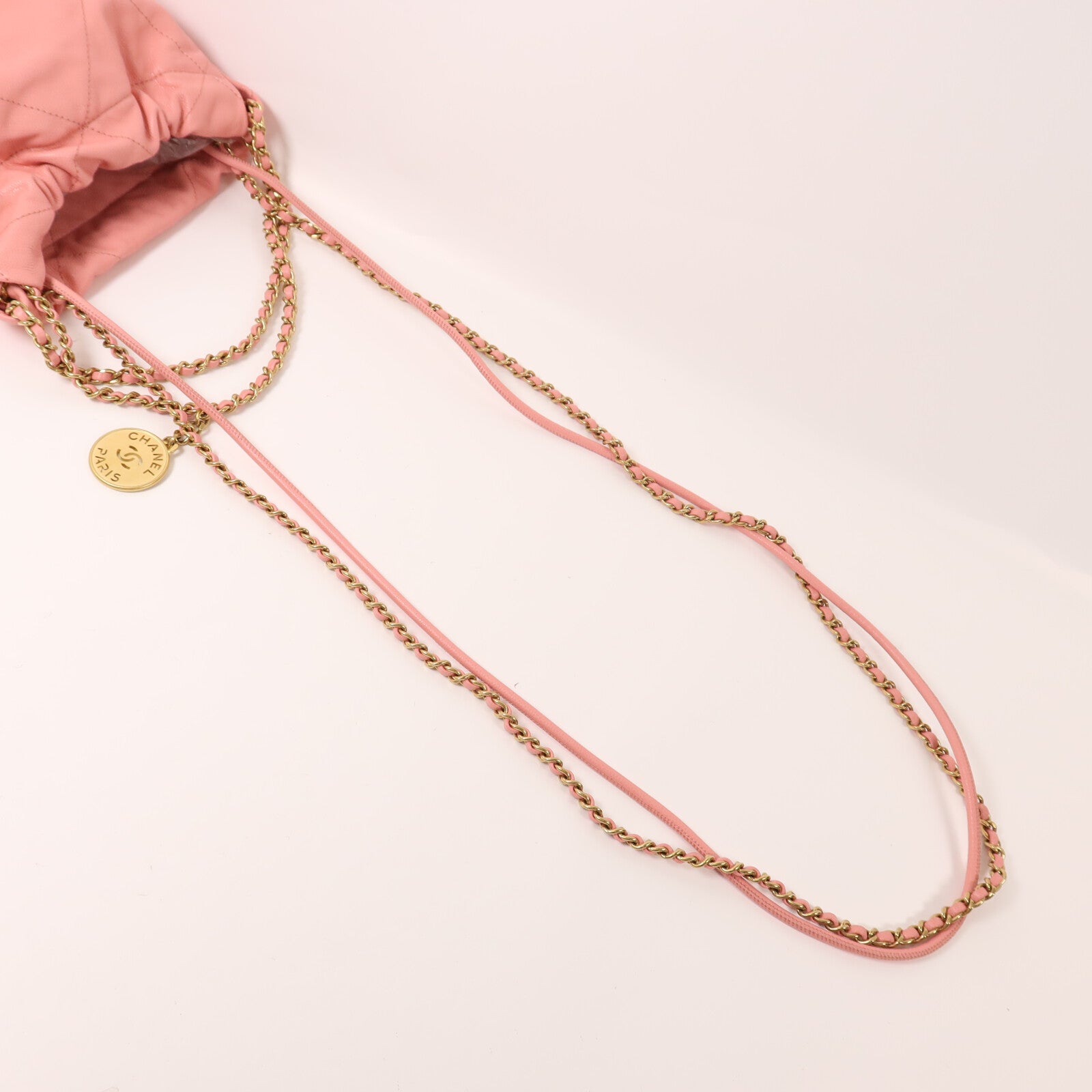 CHANEL 牛皮皮革Chanel 22 Mini鏈帶肩背袋