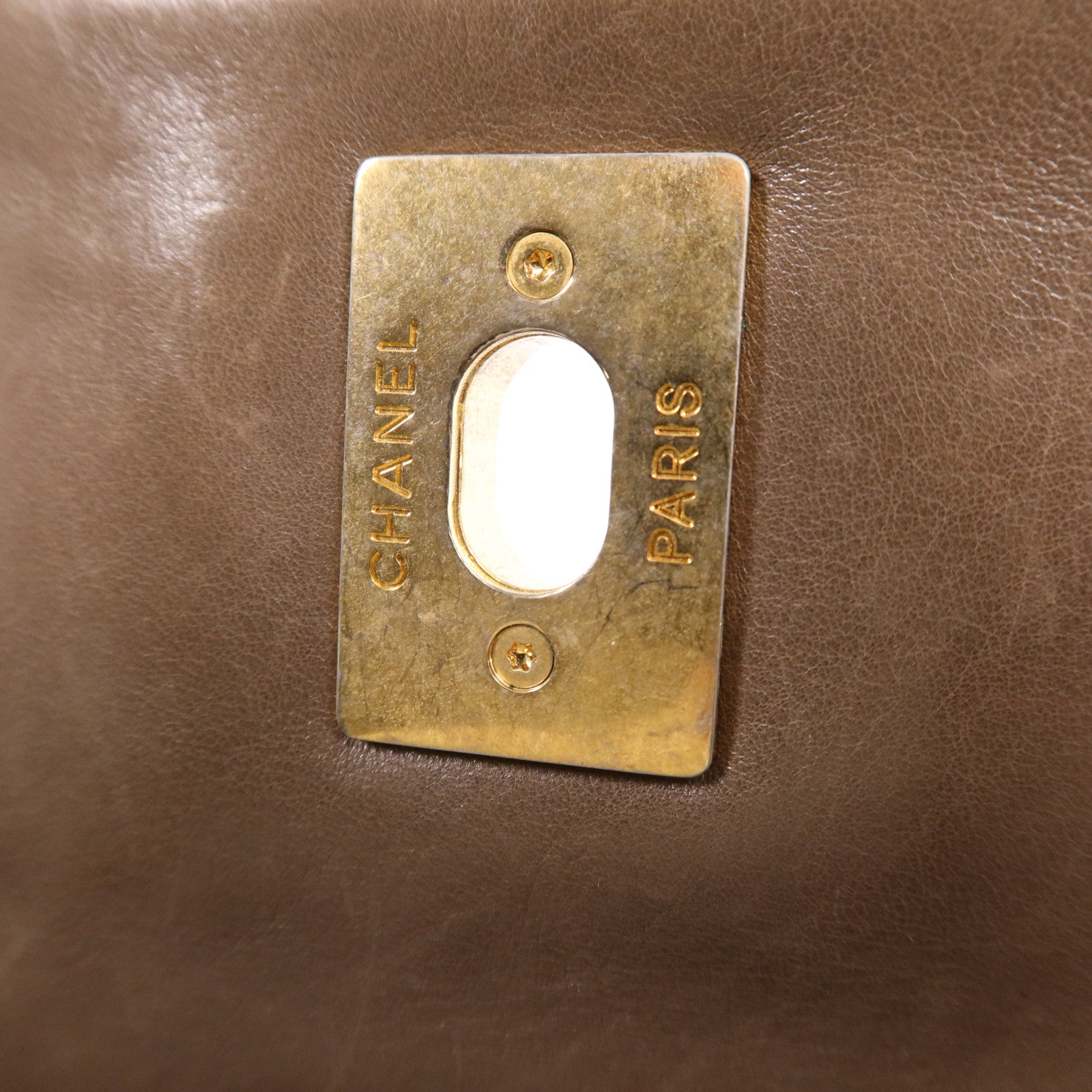 CHANEL 牛皮皮革Shoulder Bag金扣鏈帶肩背袋