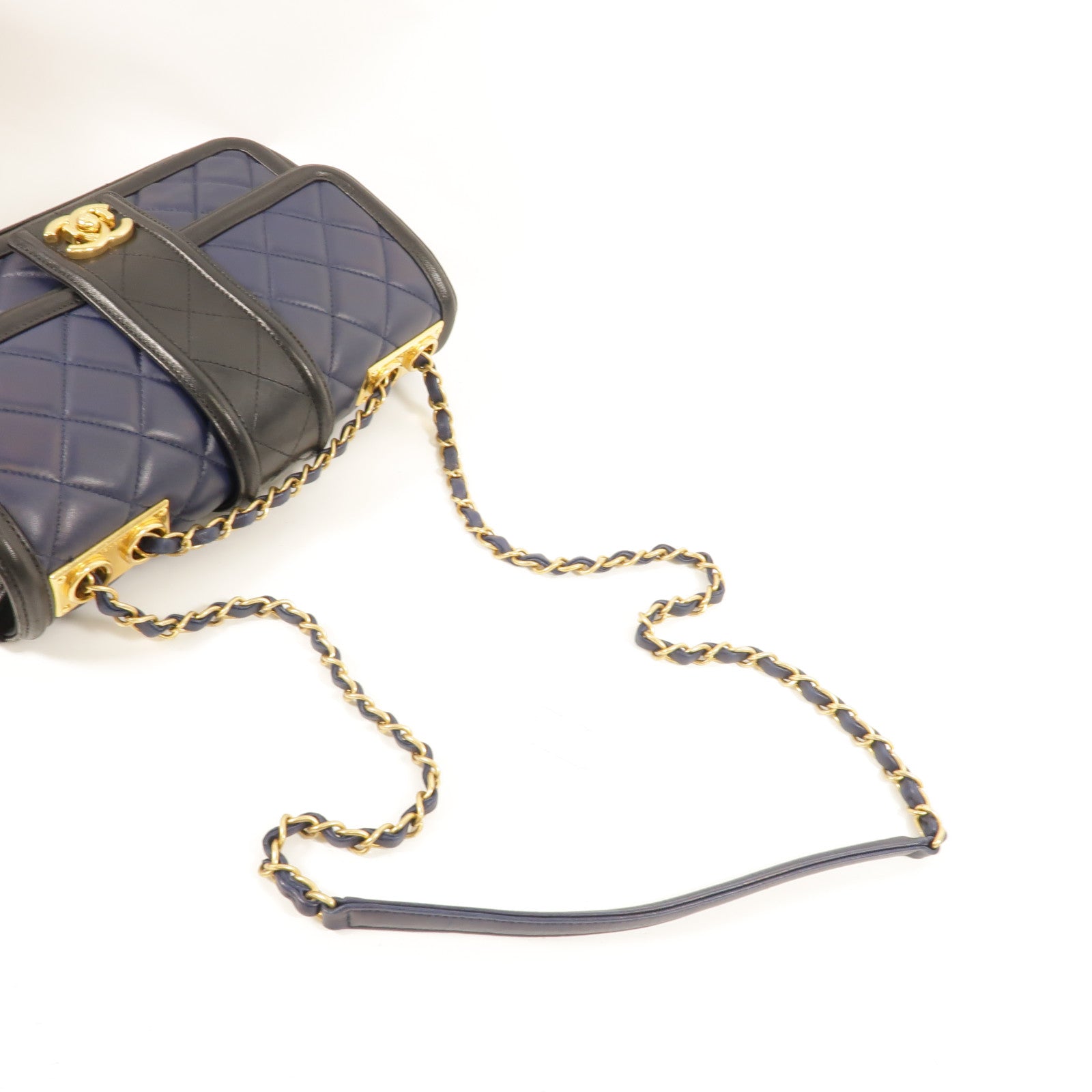 CHANEL 羊皮皮革Elegant CC Flap肩背袋