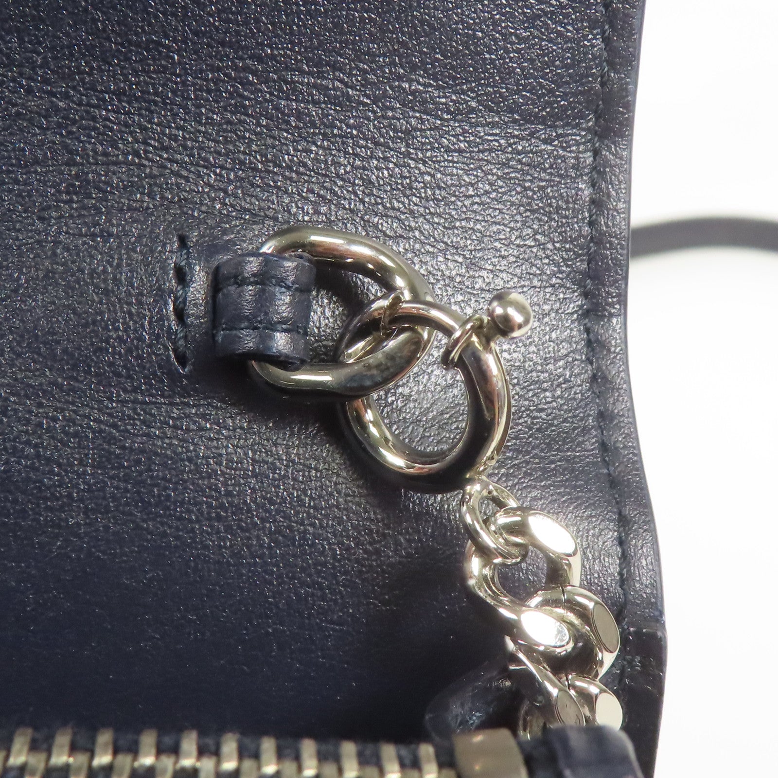 SAINT LAURENT 牛皮皮革Shoulder Bag銀扣鏈帶肩背袋
