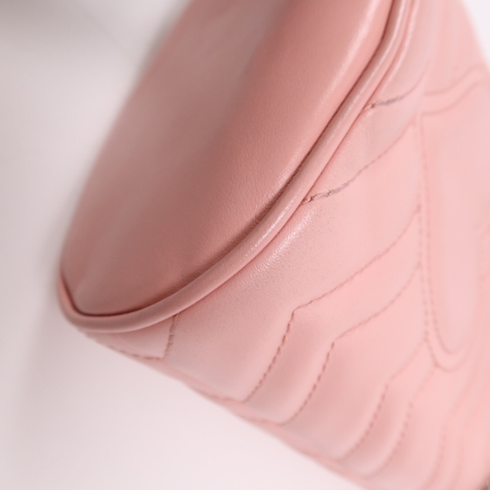 GUCCI 牛皮皮革GG Marmont銀扣鏈帶肩背袋