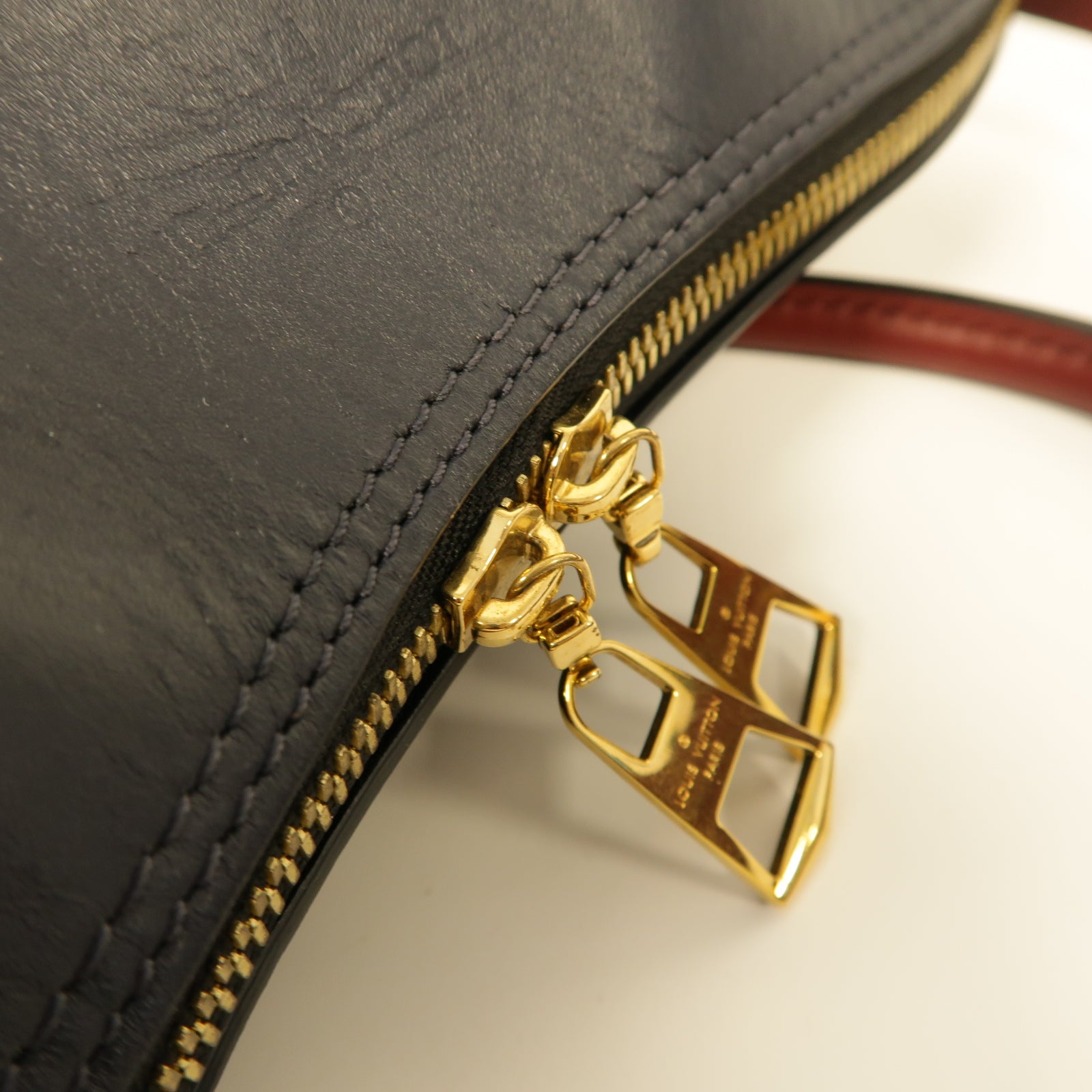 LOUIS VUITTON Monogram Tuileries金扣手挽肩背兩用袋棕色/藍色/紅色