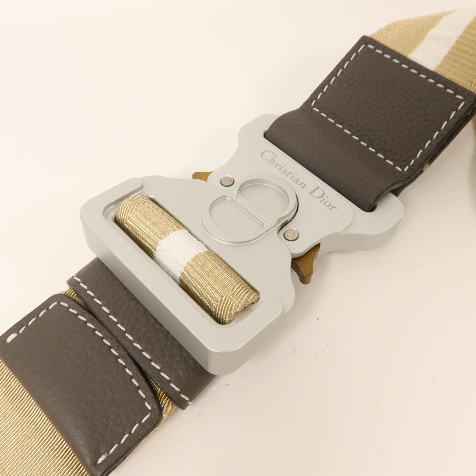 Dior 牛皮皮革Saddle Bag肩背袋