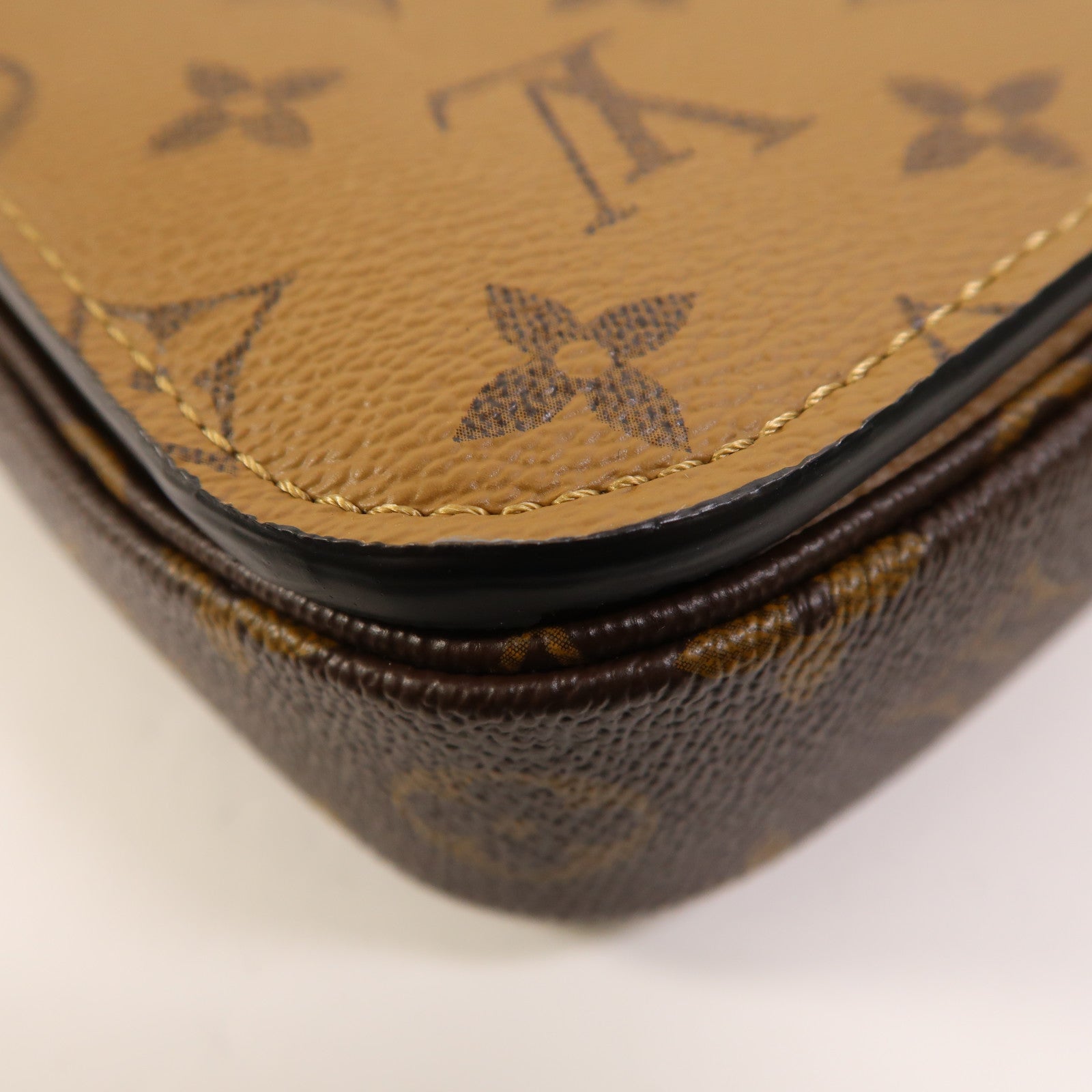 LOUIS VUITTON Monogram Reverse Pochette Metis金扣手挽肩背兩用袋