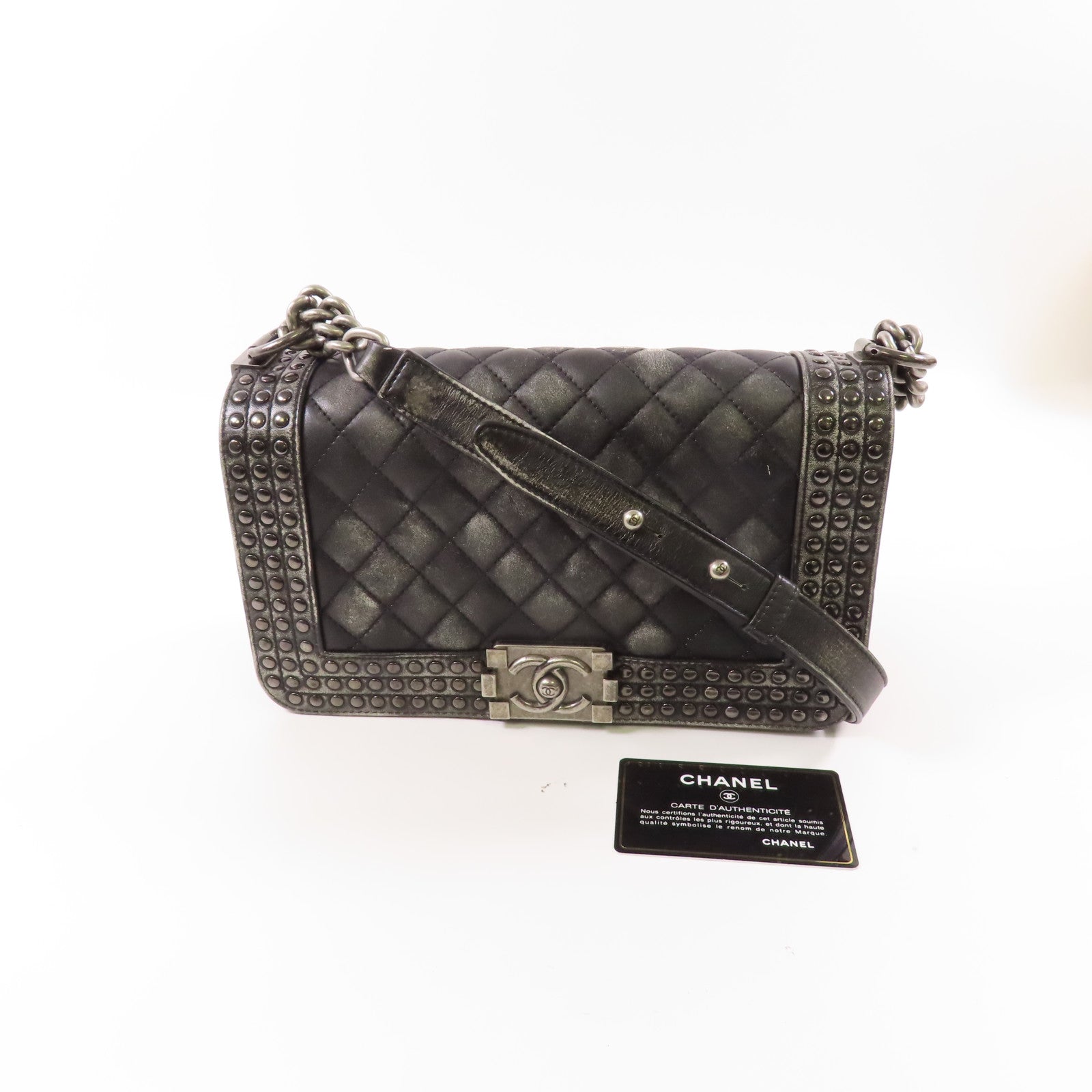 CHANEL 【激減優惠】牛皮皮革Boy 25銀扣鏈帶肩背袋