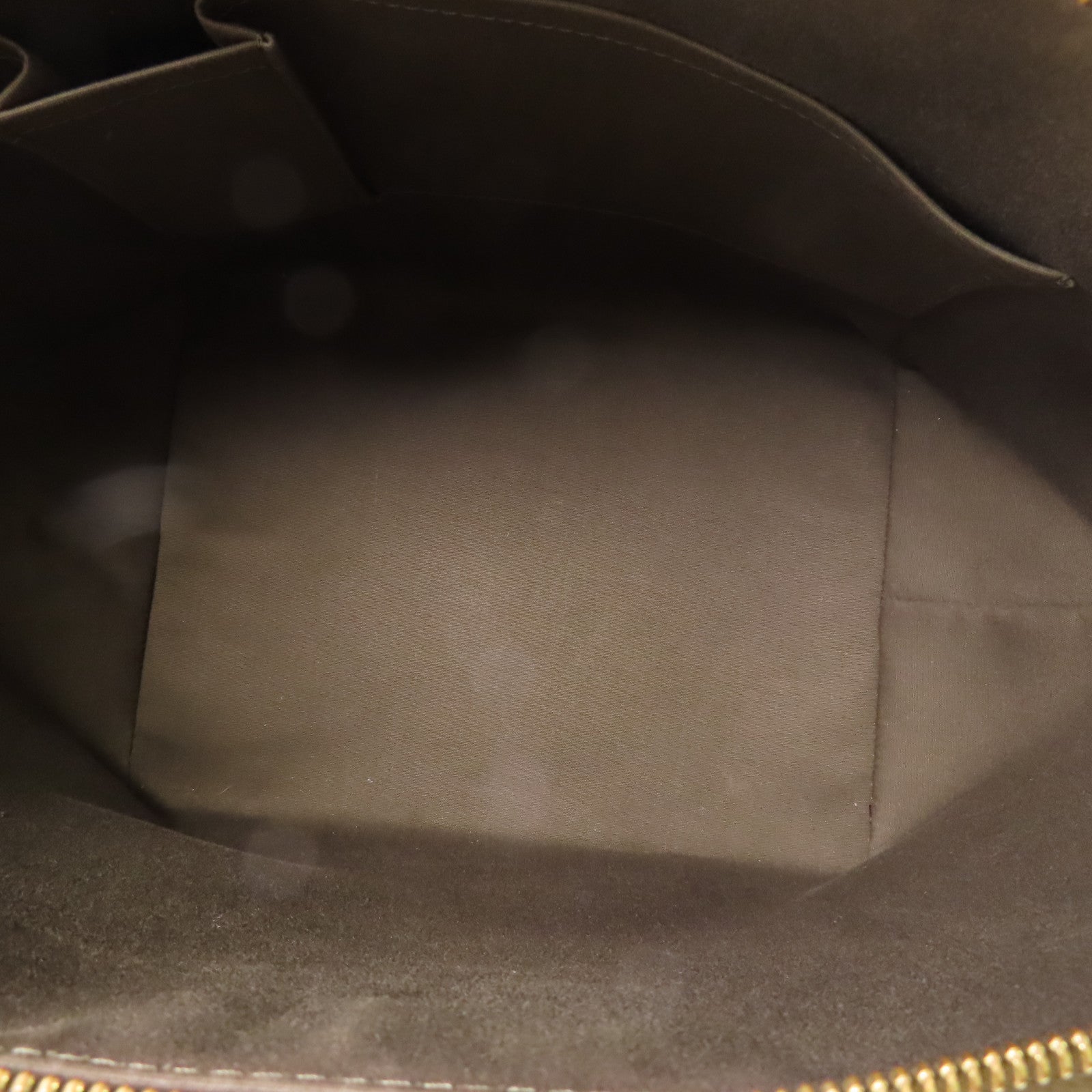 LOUIS VUITTON 【激減優惠】Vernis Bellevue金扣肩背袋