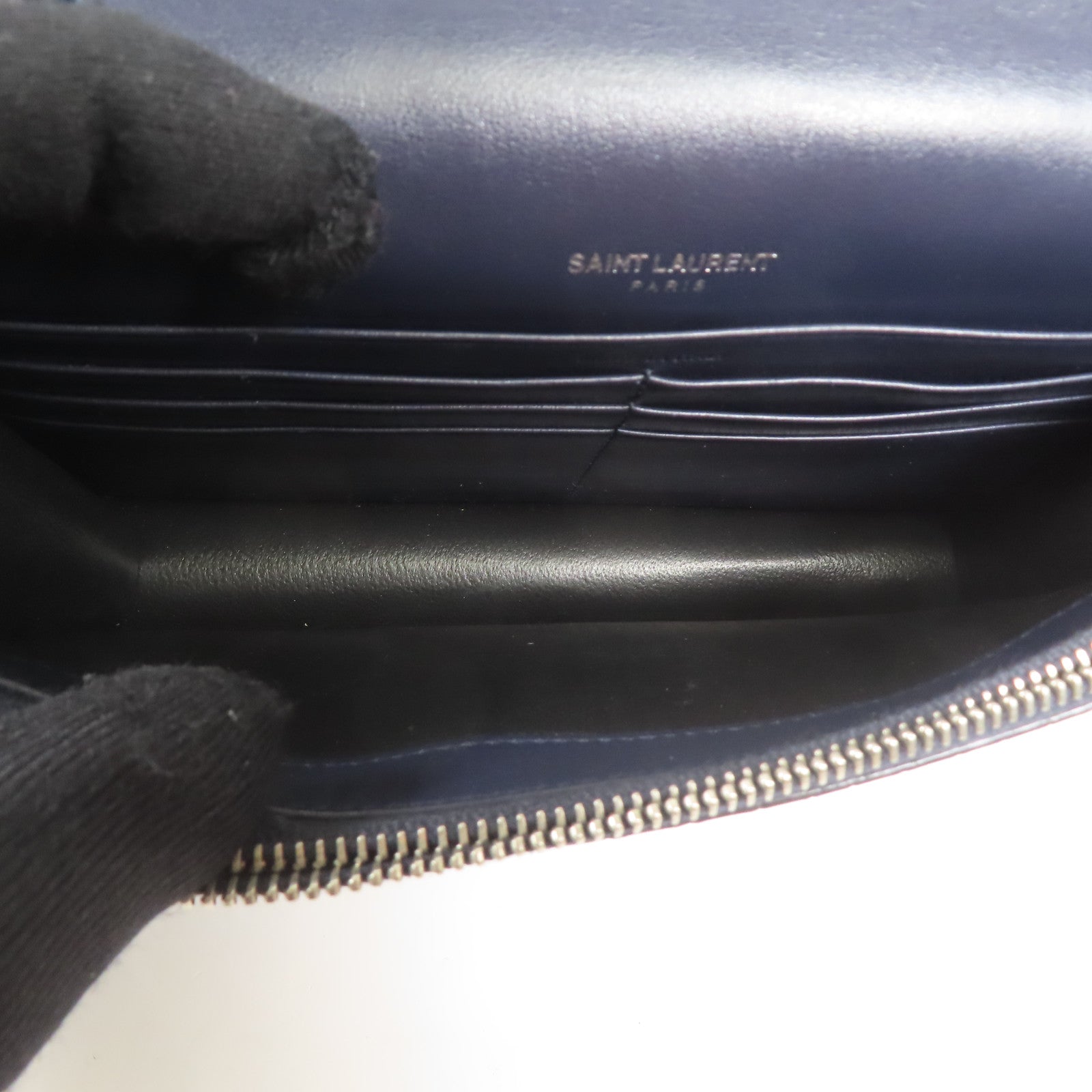 SAINT LAURENT 牛皮皮革Shoulder Bag銀扣鏈帶肩背袋