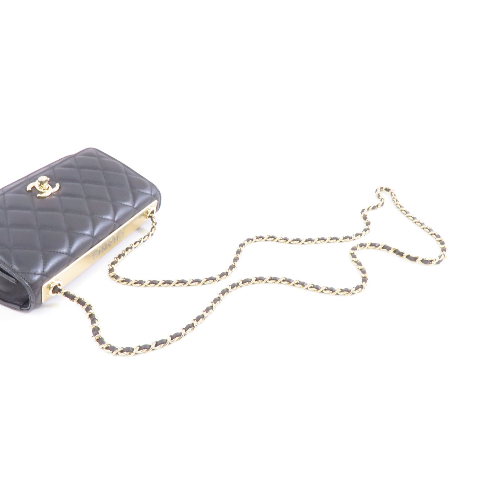 CHANEL 菱格羊皮皮革Trendy CC Wallet On Chain金扣鏈帶肩背袋黑色