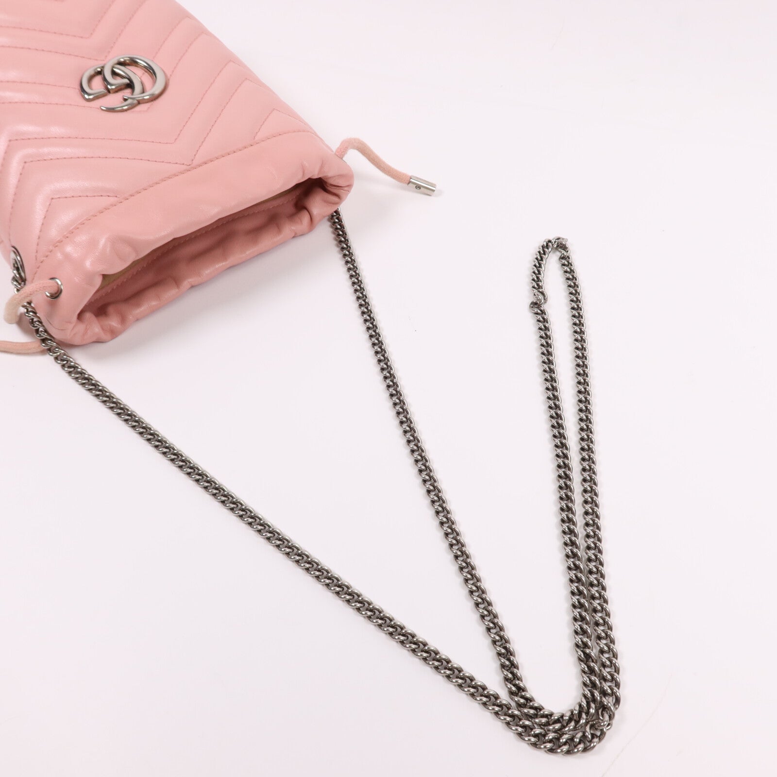 GUCCI 牛皮皮革GG Marmont銀扣鏈帶肩背袋