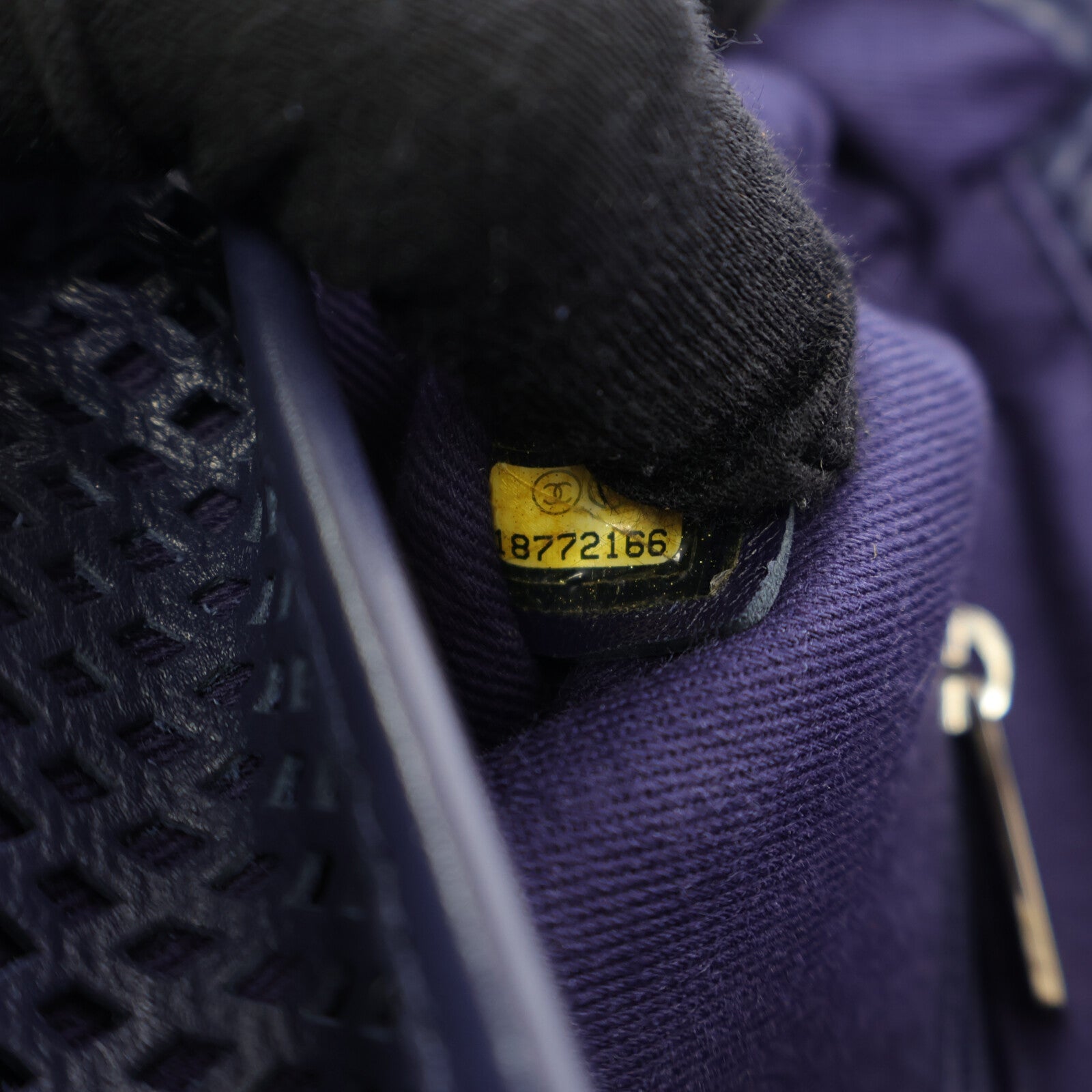 CHANEL 羊皮皮革Shoulder Bag銀扣肩背袋