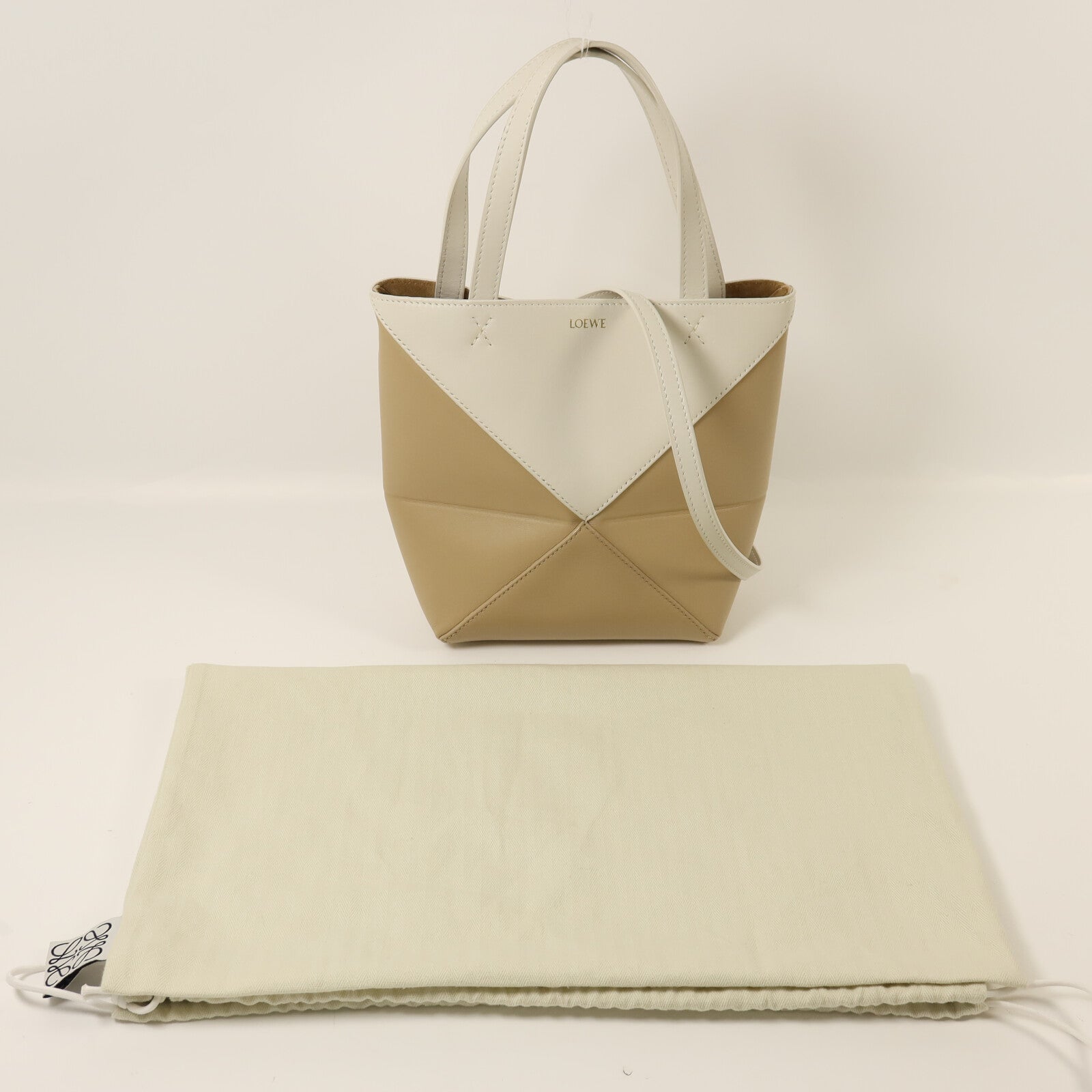 LOEWE 牛皮皮革Puzzle Fold Mini金扣手挽肩背兩用袋