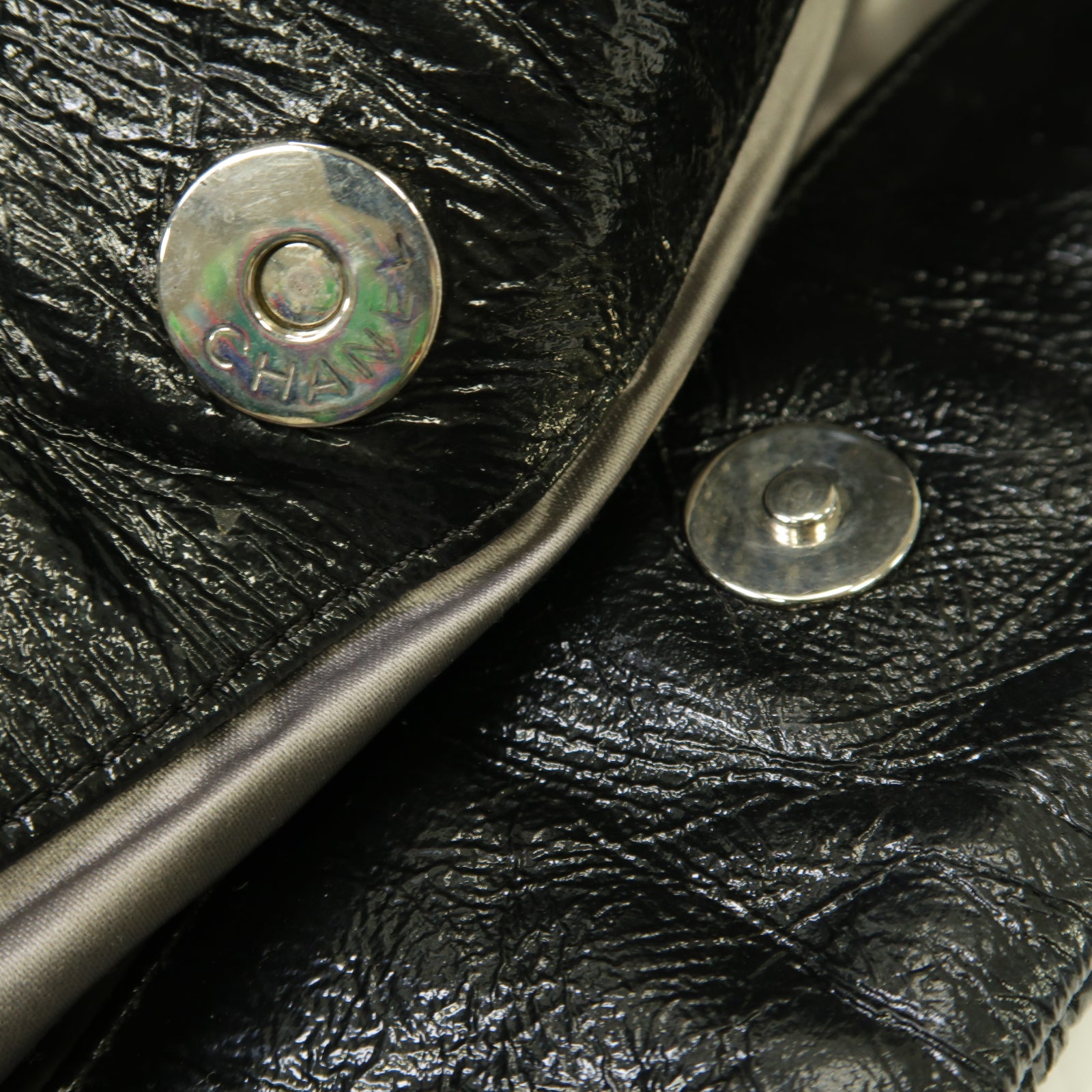 CHANEL 漆皮皮革Chain Shoulder Bag銀扣鏈帶肩背袋黒色