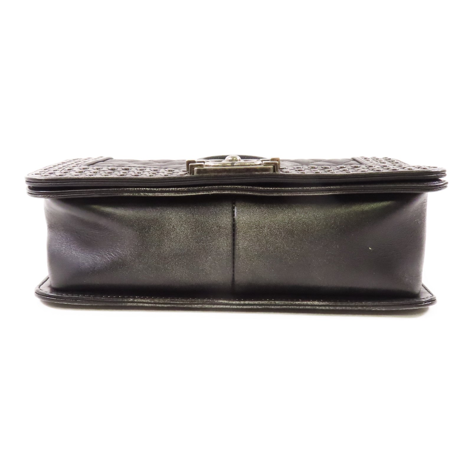 CHANEL 牛皮皮革Boy 25銀扣鏈帶肩背袋