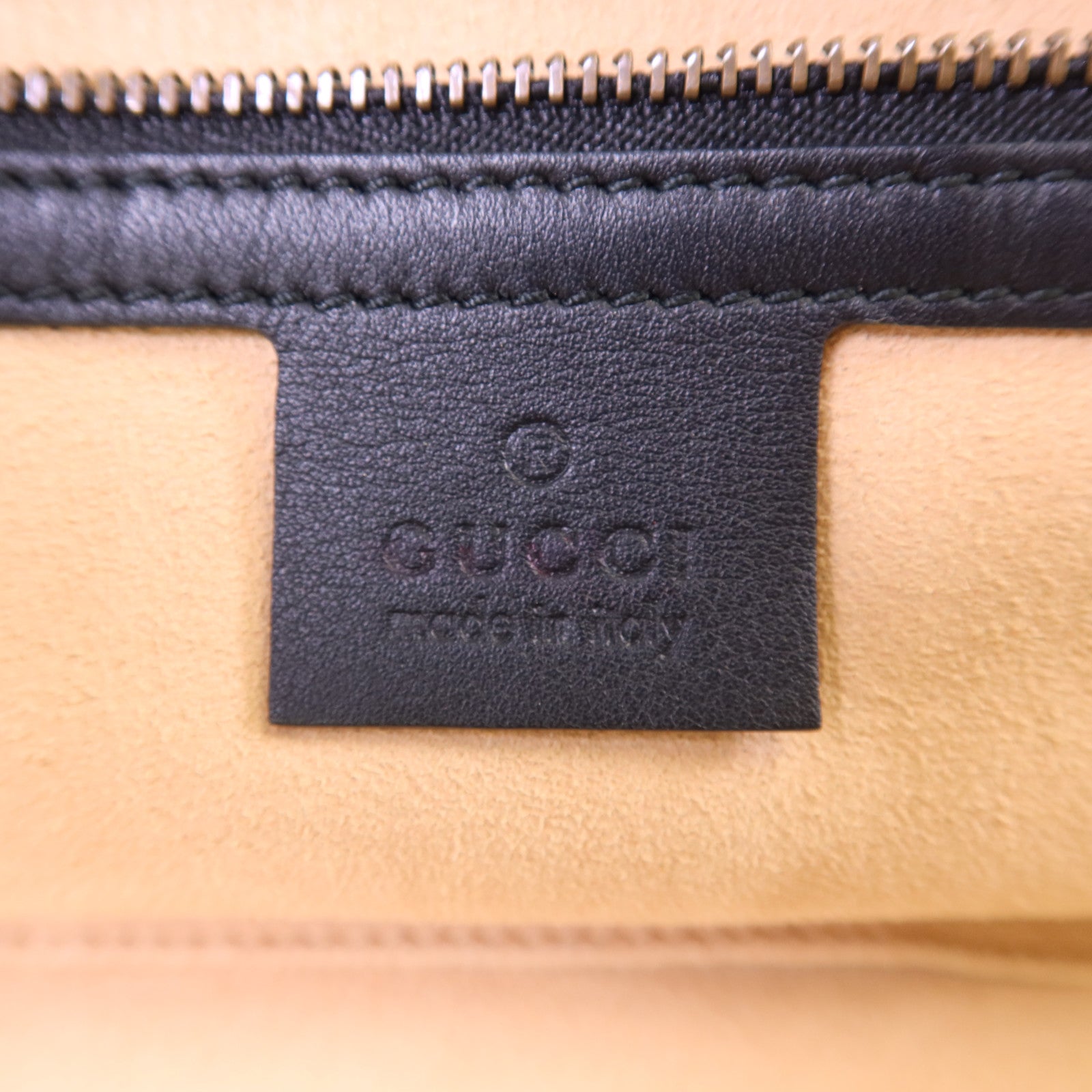 GUCCI 麂皮皮革Belle金扣肩背袋/手挽袋