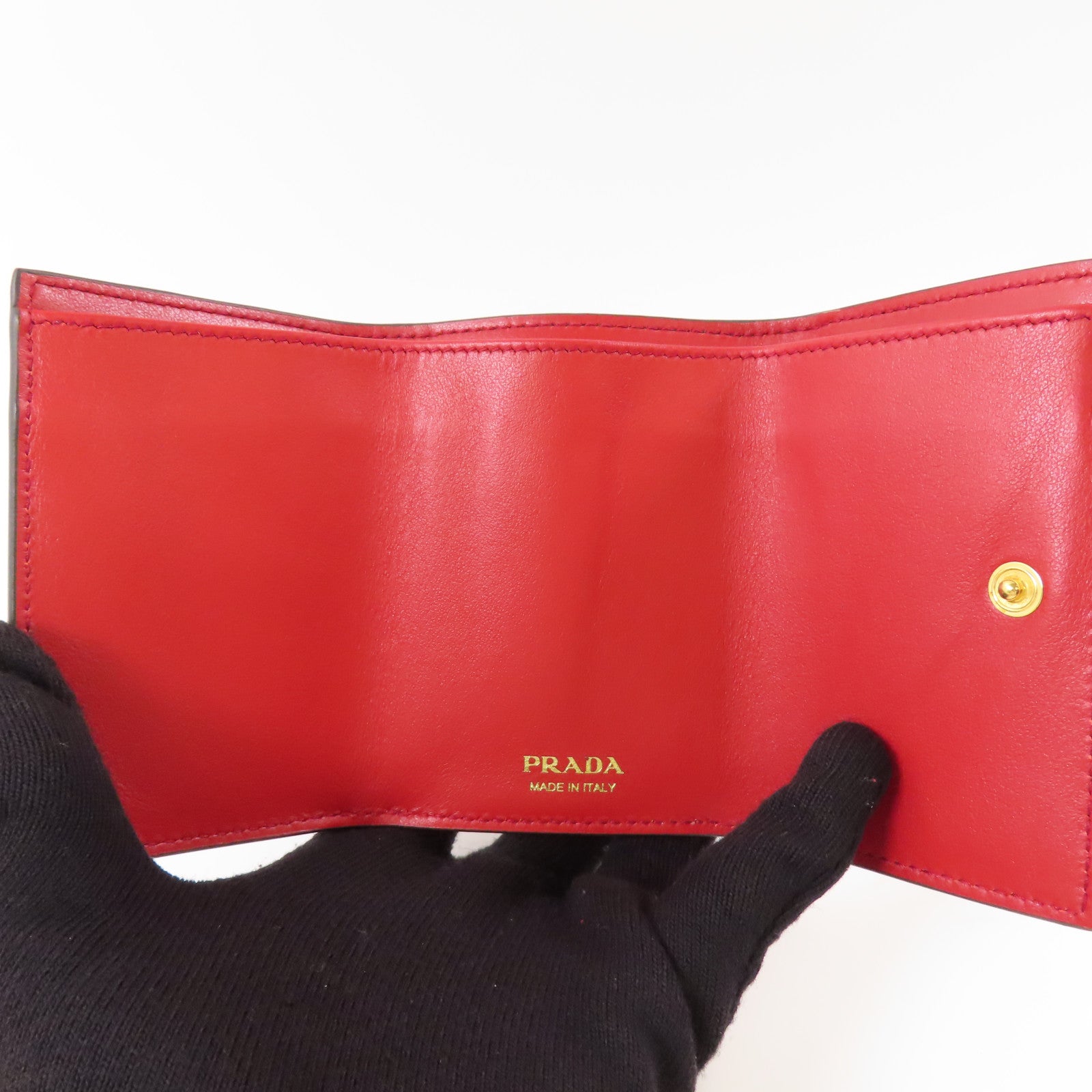 PRADA 牛皮皮革Wallet金扣錢包