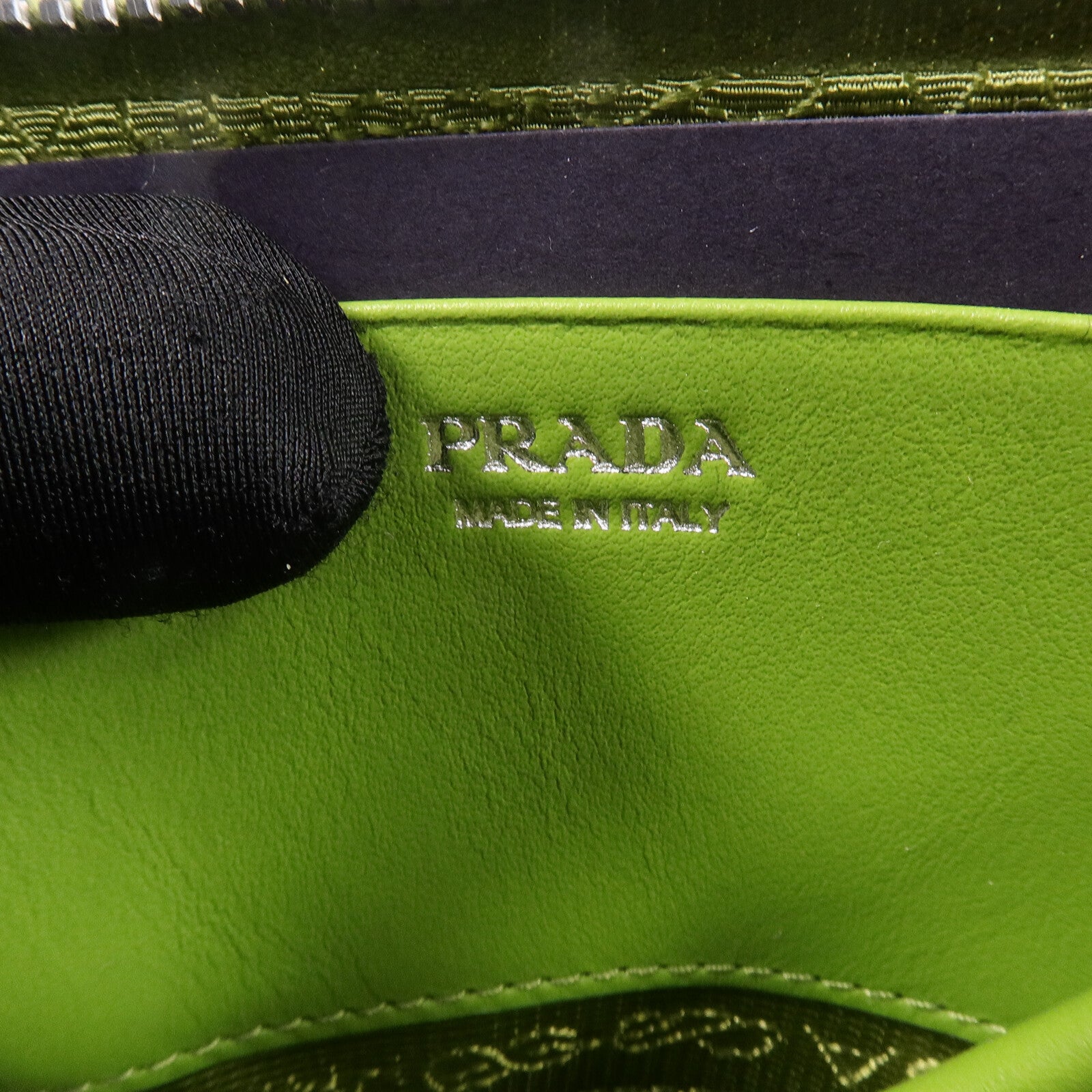 PRADA 牛皮皮革Mini Contenitori鏈帶手挽肩背兩用袋