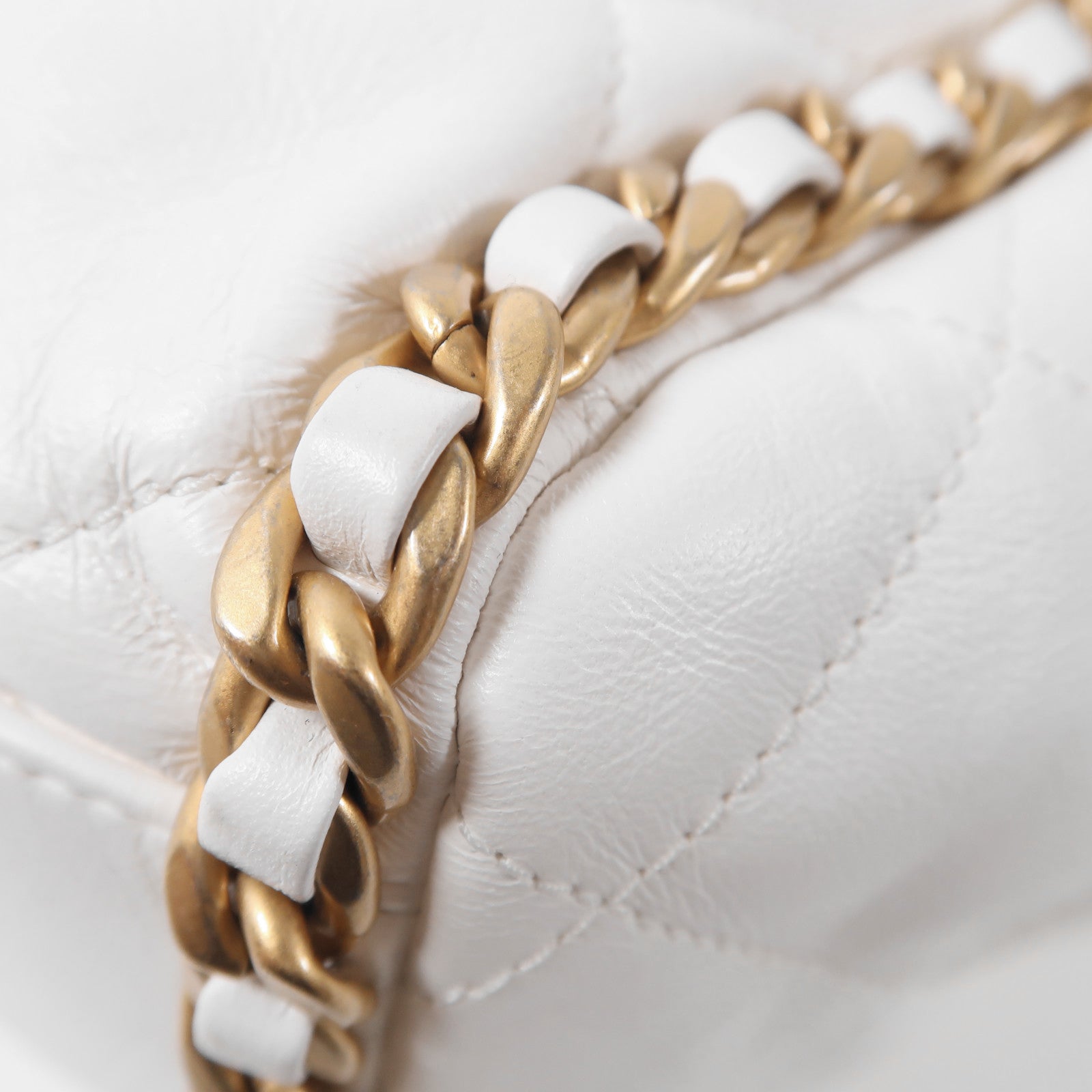 CHANEL 牛皮皮革Chain Shoulder金扣手挽肩背兩用袋