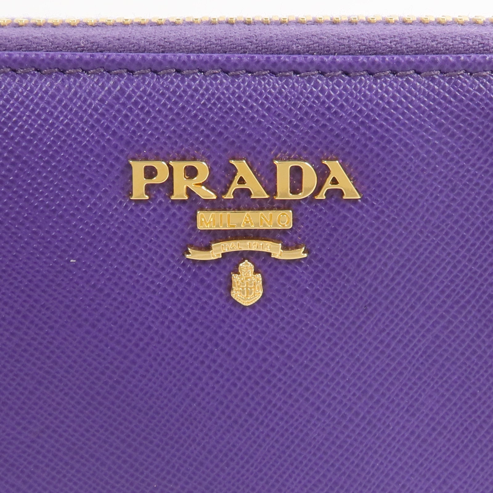 PRADA Saffiano皮革Zip Around Long Wallet長錢包