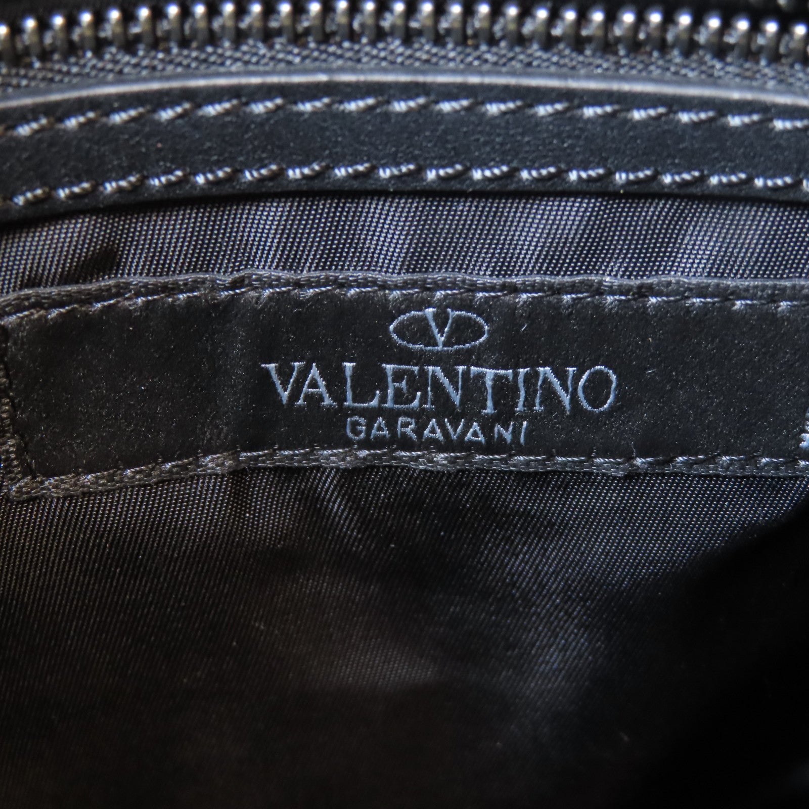 Valentino 尼龍Shoulder Bag銀扣肩背袋黑色