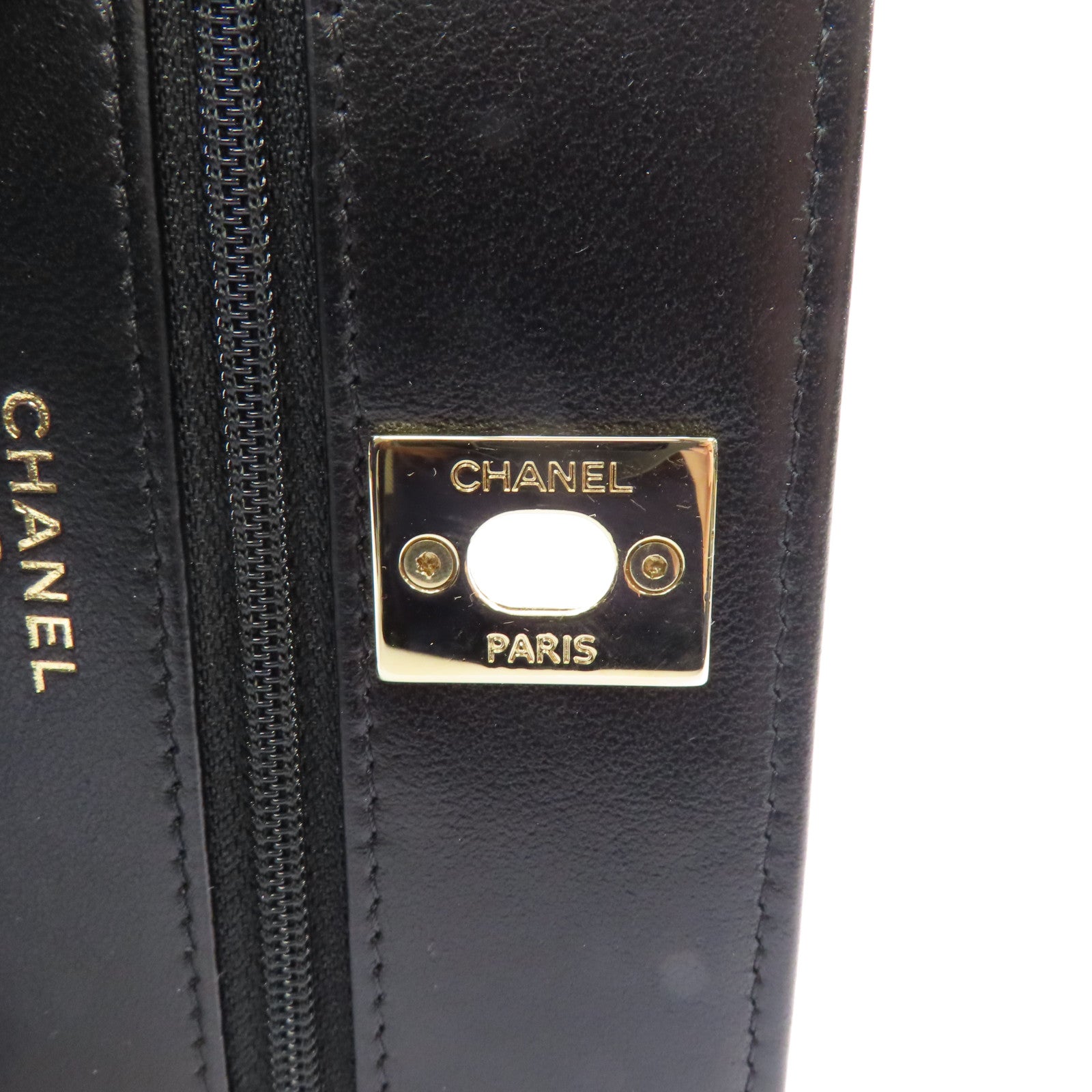 CHANEL 菱格羊皮皮革Trendy CC Wallet On Chain金扣鏈帶肩背袋黑色