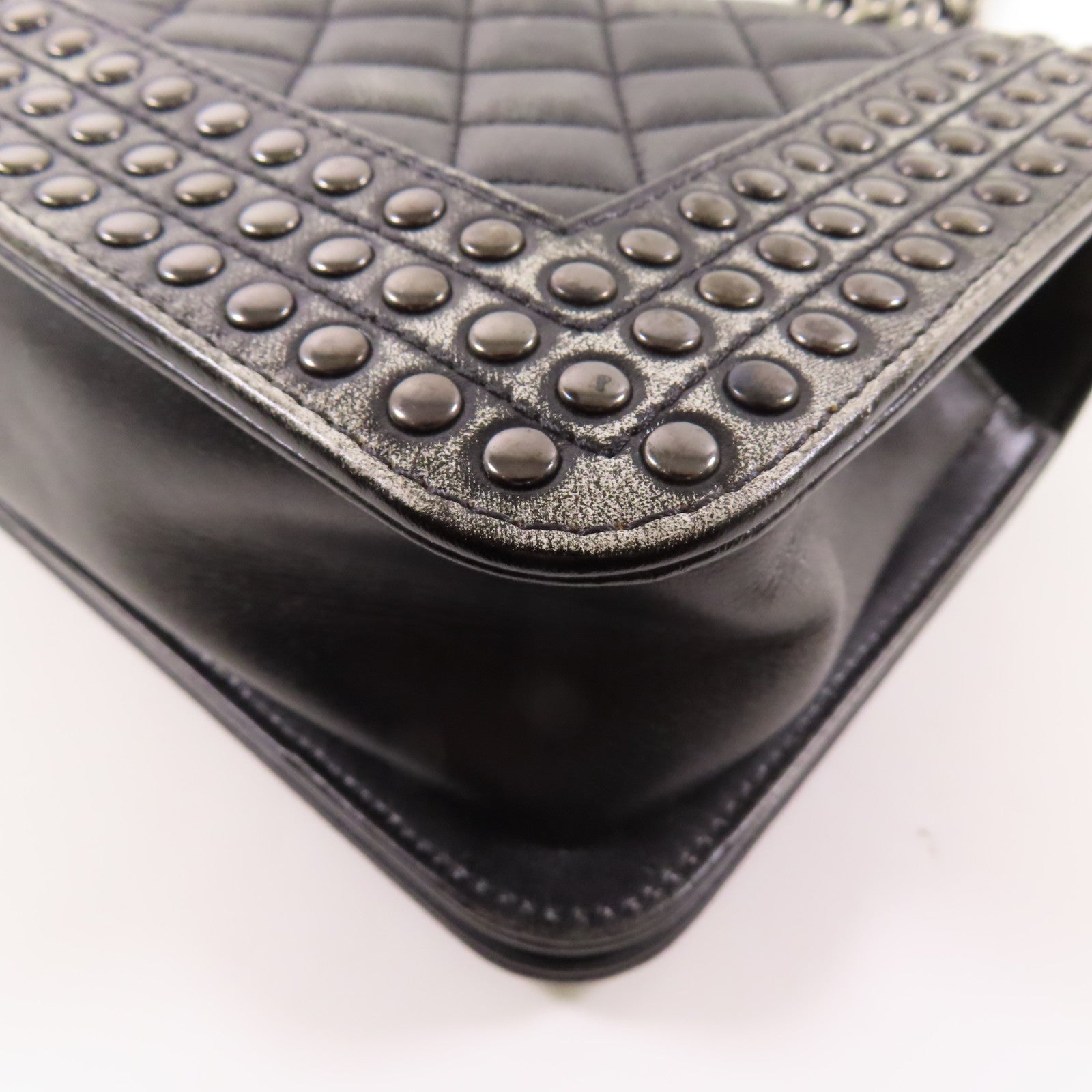 CHANEL 【激減優惠】牛皮皮革Boy 25銀扣鏈帶肩背袋