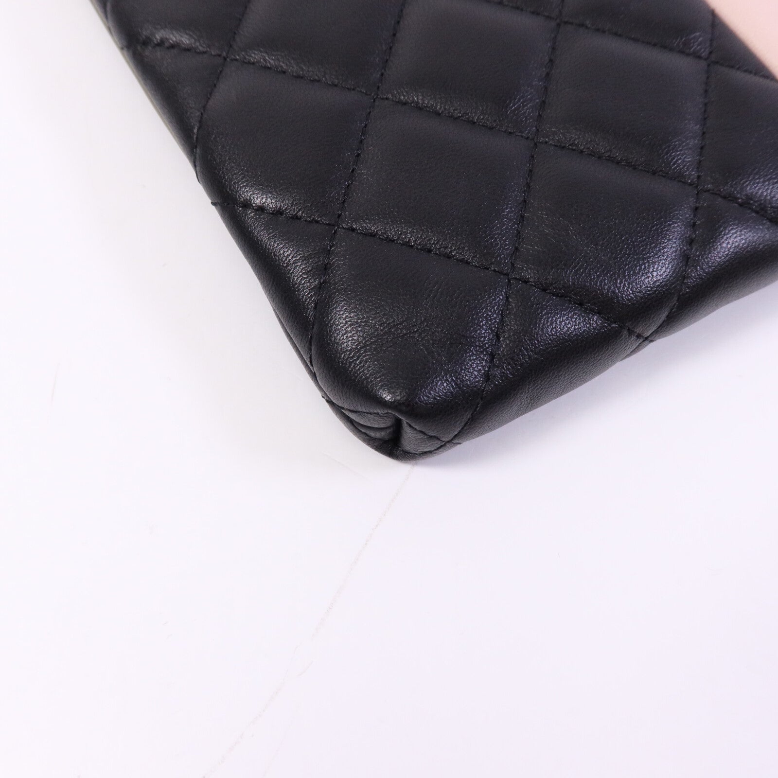 CHANEL 牛皮/羊皮皮革Clutch銀扣手拿包