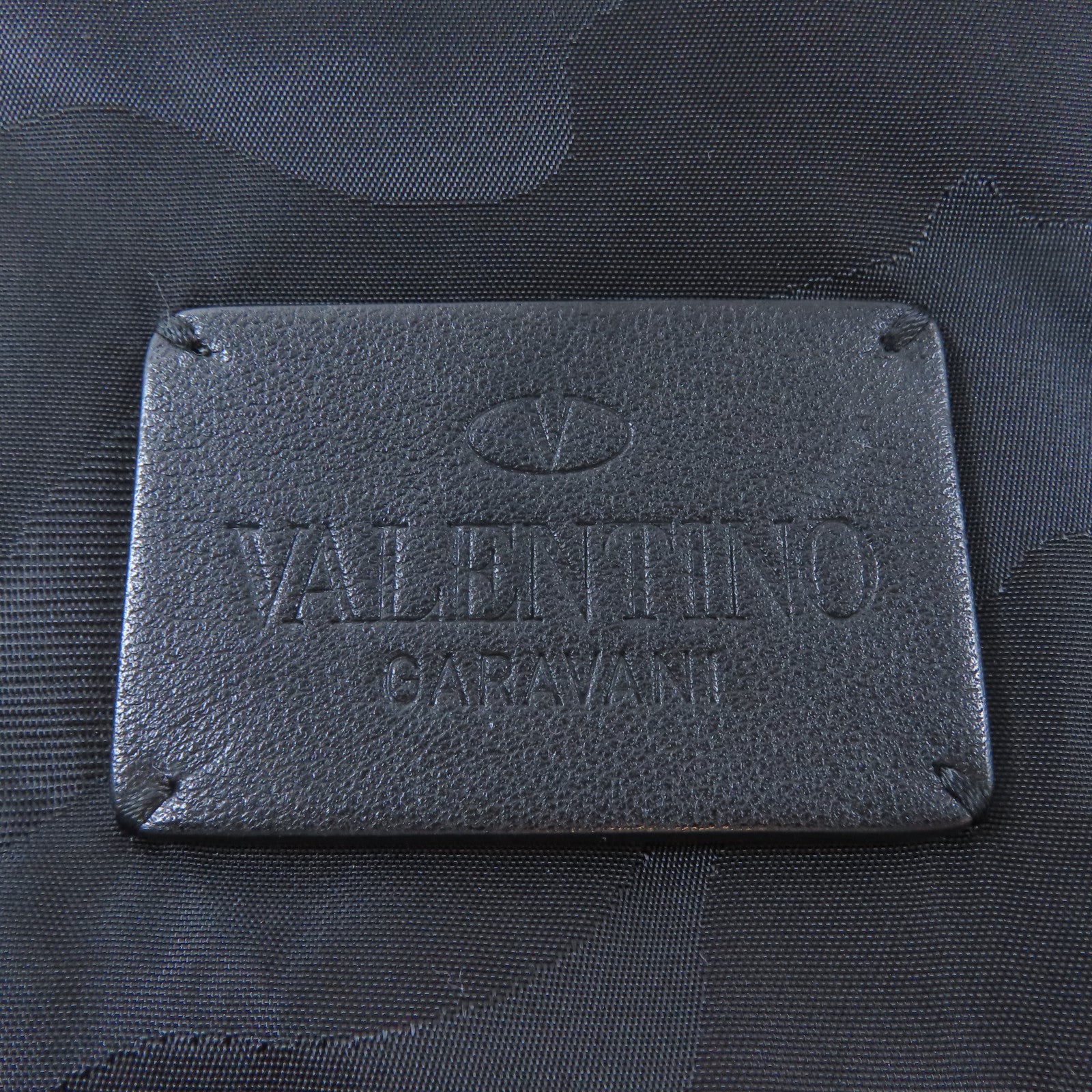 Valentino 尼龍Shoulder Bag銀扣肩背袋黑色