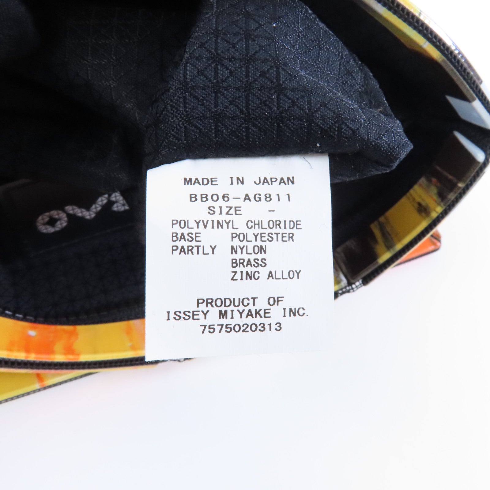 ISSEY MIYAKE PVC BaoBao銀扣肩背袋彩色