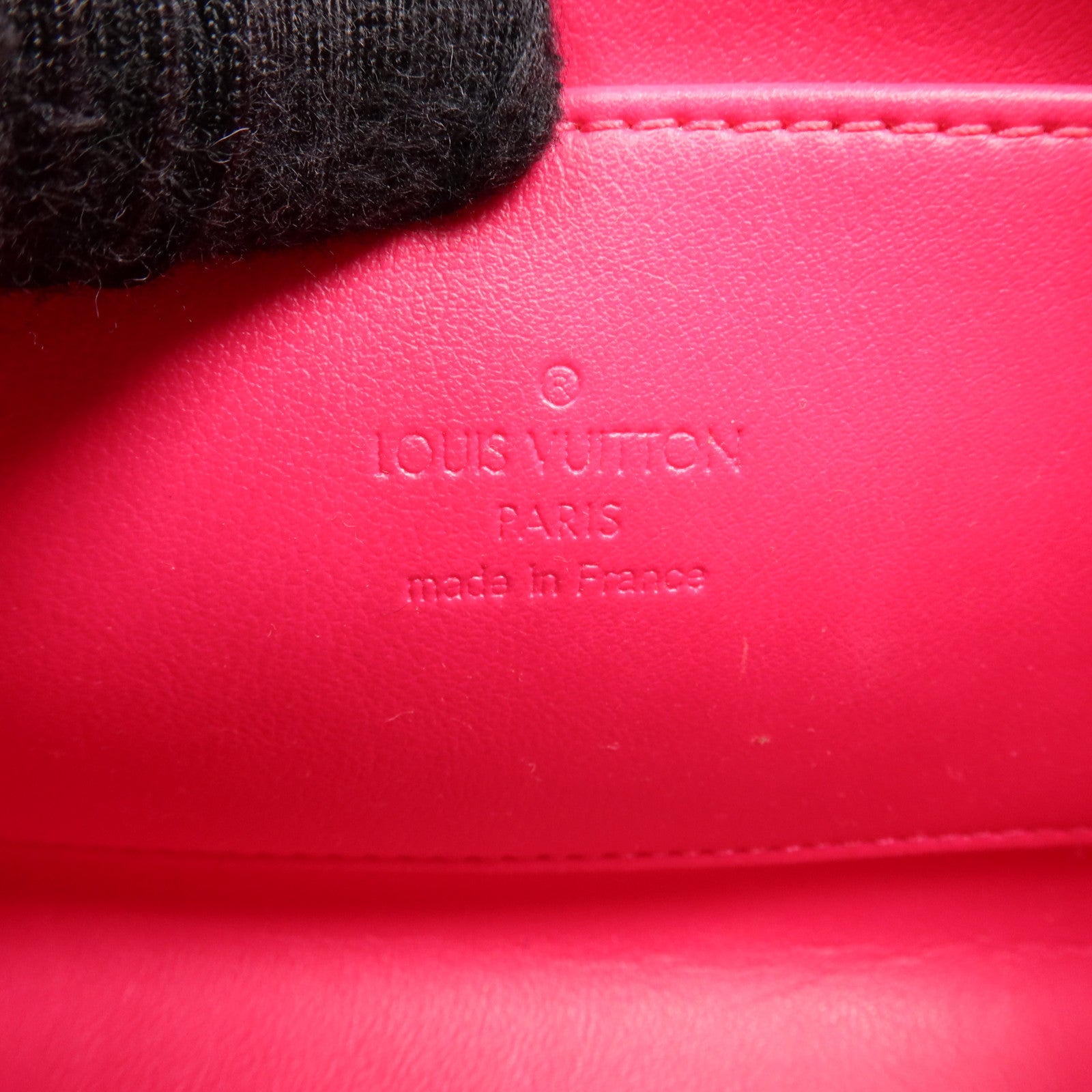 LOUIS VUITTON Monogram Vernis Trousse Cosmetic Pouch金扣手拿包