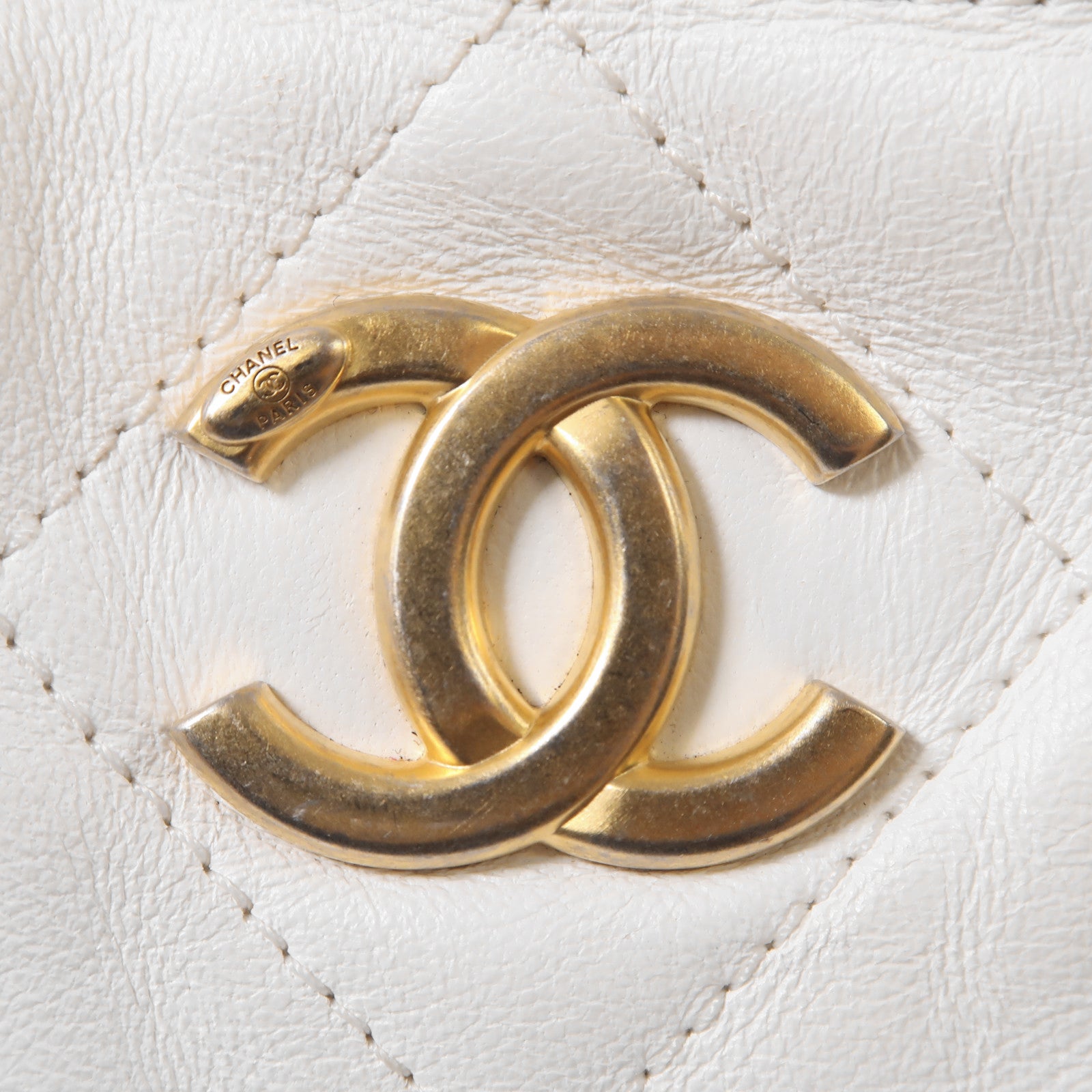 CHANEL 牛皮皮革Chain Shoulder金扣手挽肩背兩用袋