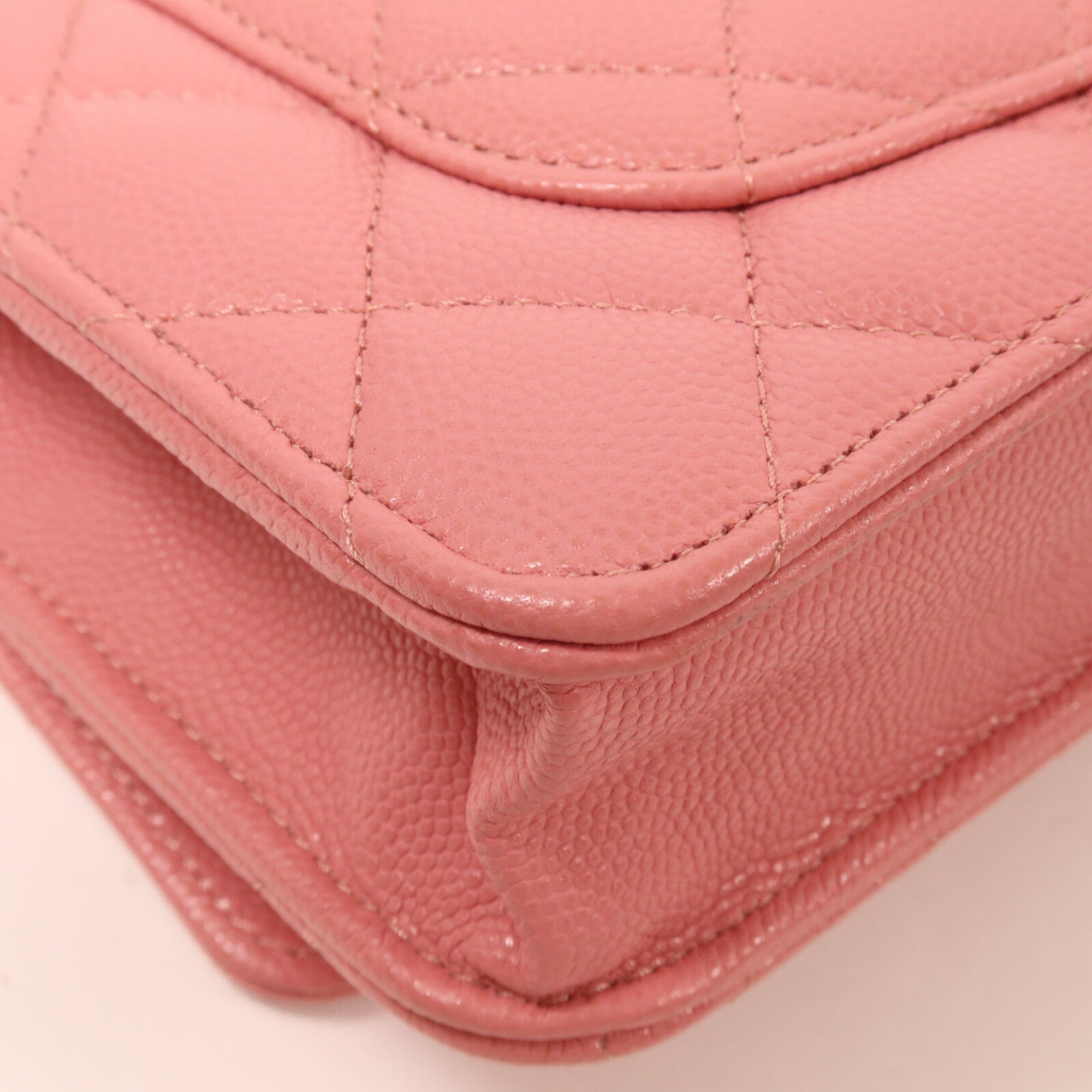 CHANEL 牛皮皮革WOC Wallet On Chain鏈帶肩背袋