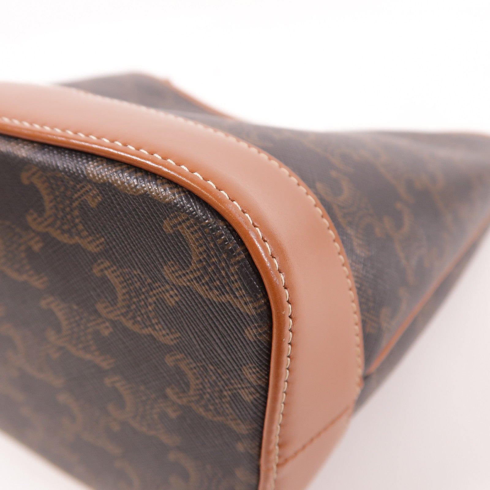 CELINE 塗層帆布Triomphe Bucket金扣肩背袋