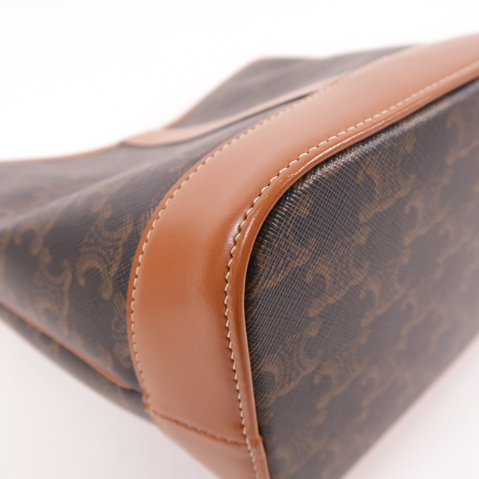 CELINE 塗層帆布Triomphe Bucket金扣肩背袋