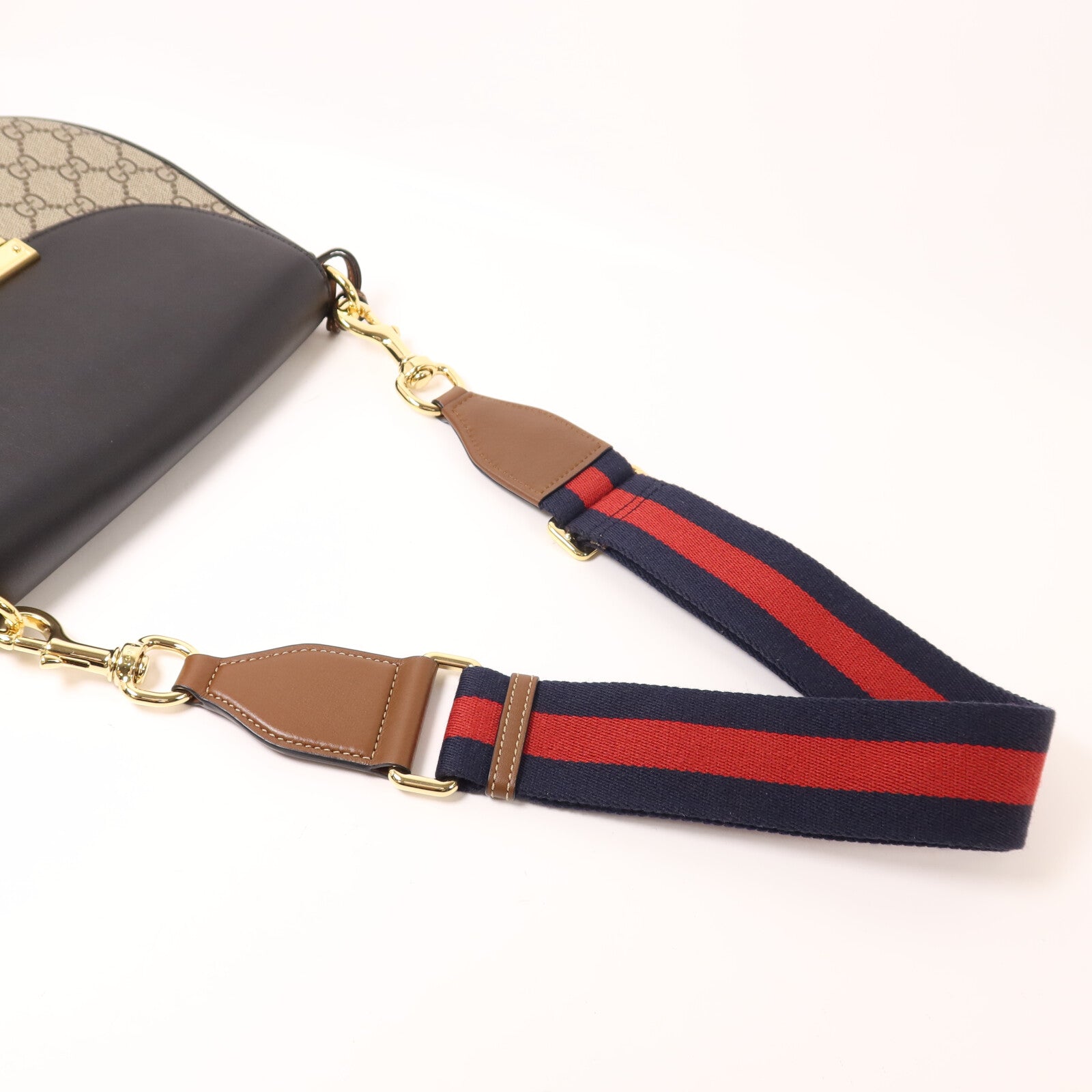 GUCCI 塗層帆布GG Supereme肩背袋