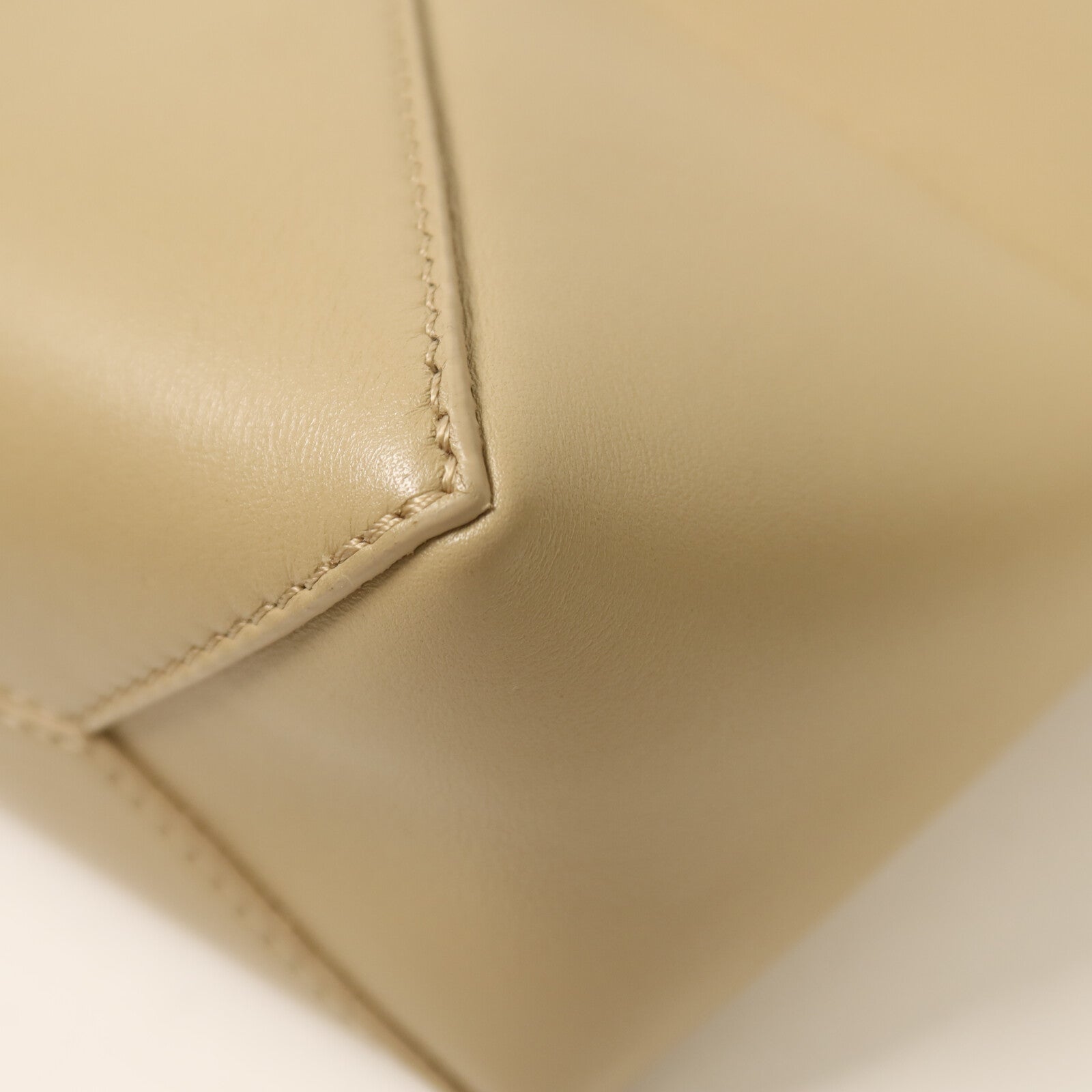 LOEWE 牛皮皮革Puzzle Fold Mini金扣手挽肩背兩用袋