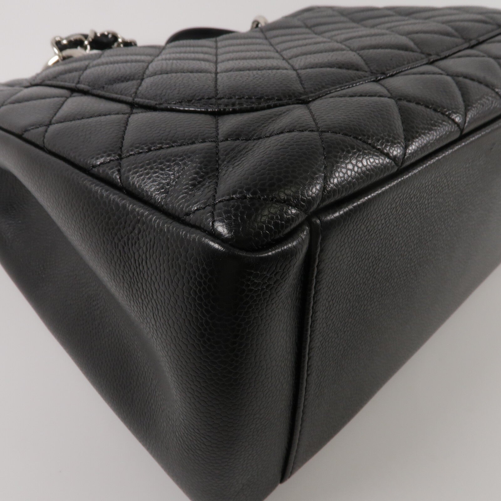 CHANEL 牛皮皮革GST Grand Shopping Tote Bag鏈帶肩背袋