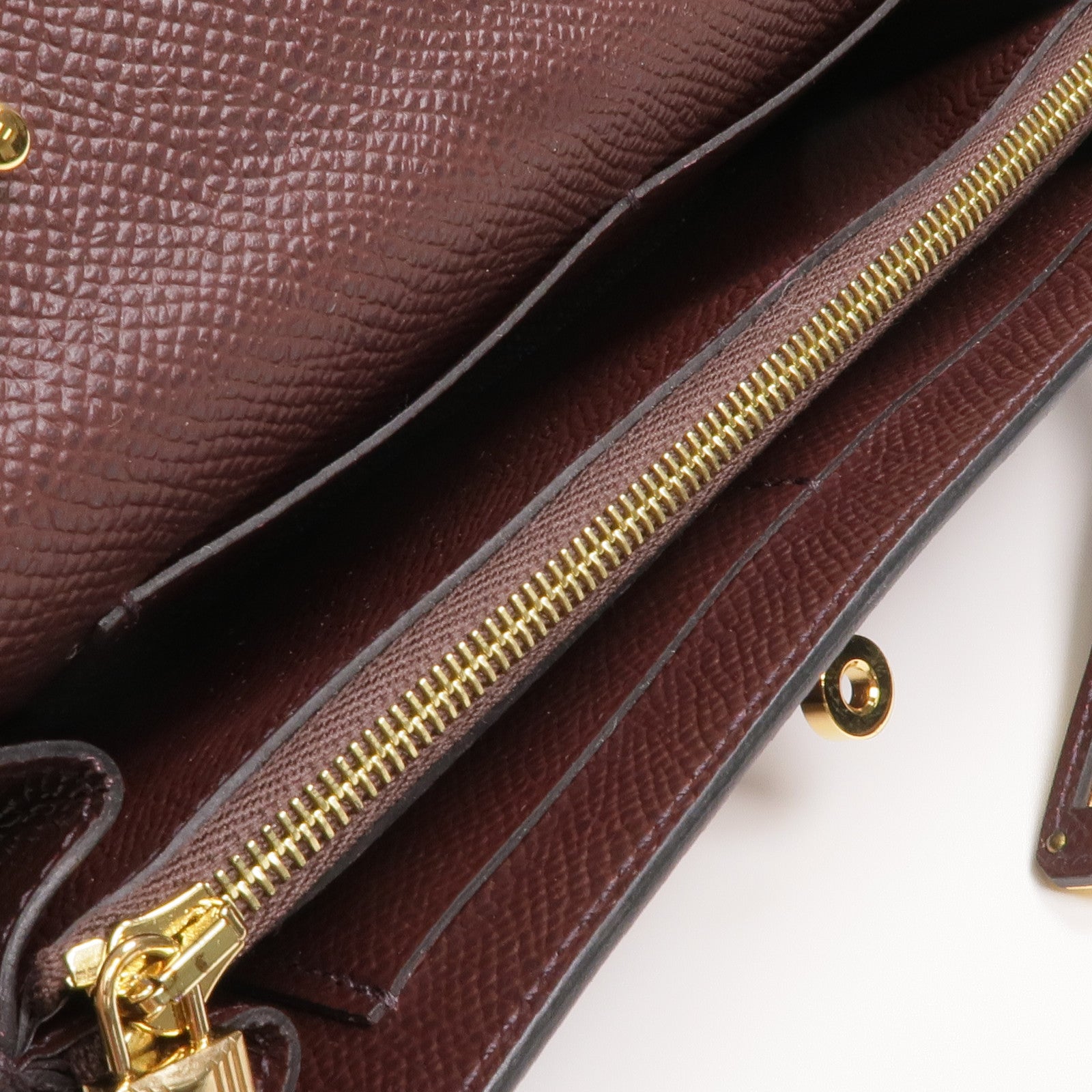 HERMES Epsom皮革Kelly To Go金扣肩背袋Rouge Sellier