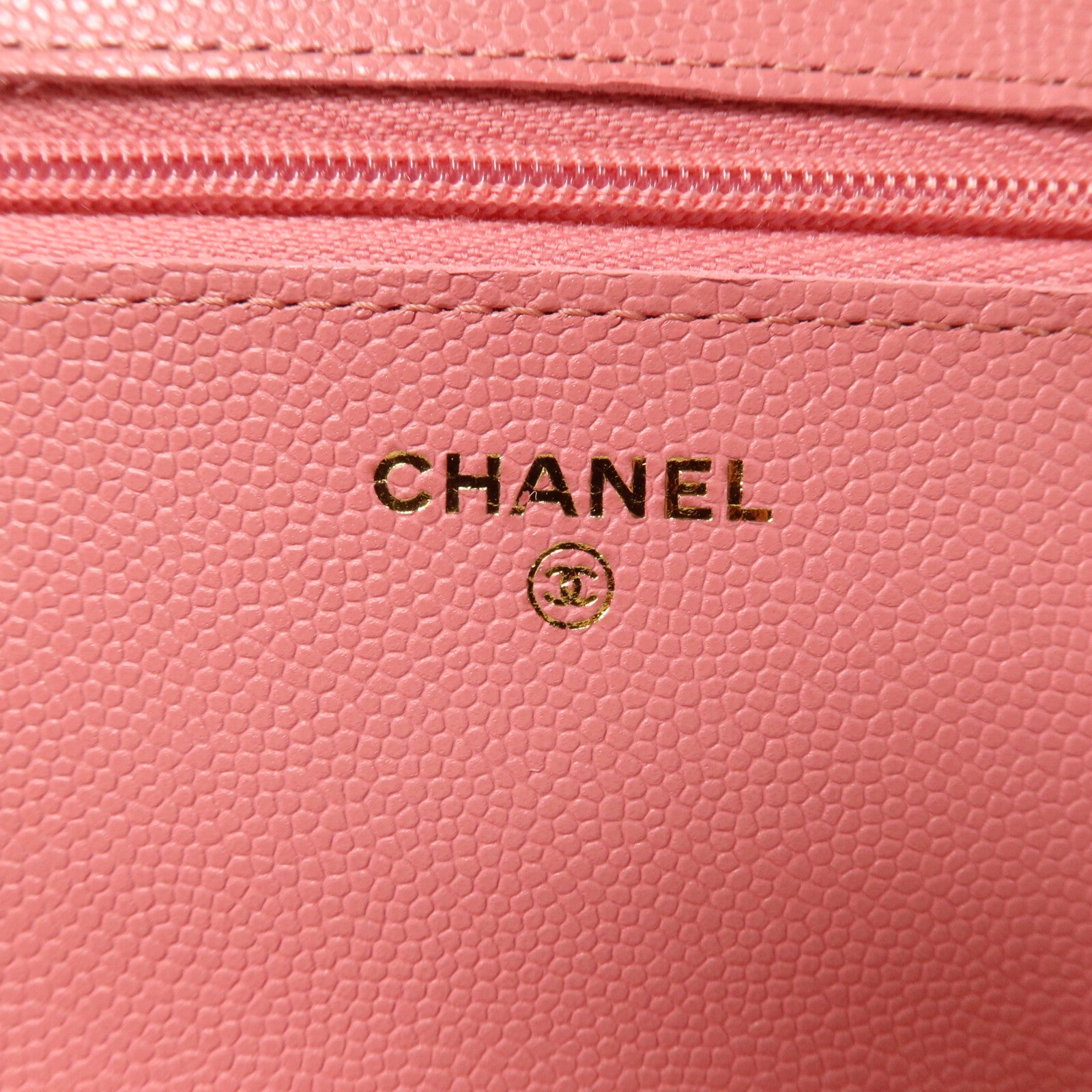 CHANEL 牛皮皮革WOC Wallet On Chain鏈帶肩背袋