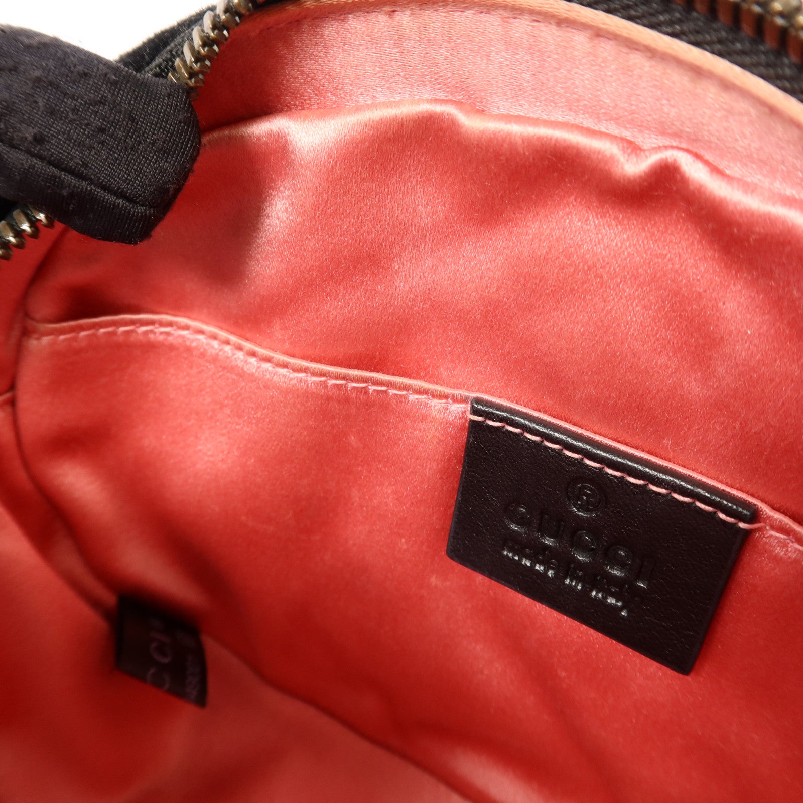 GUCCI 天鵝絨Waist Bag金扣腰包