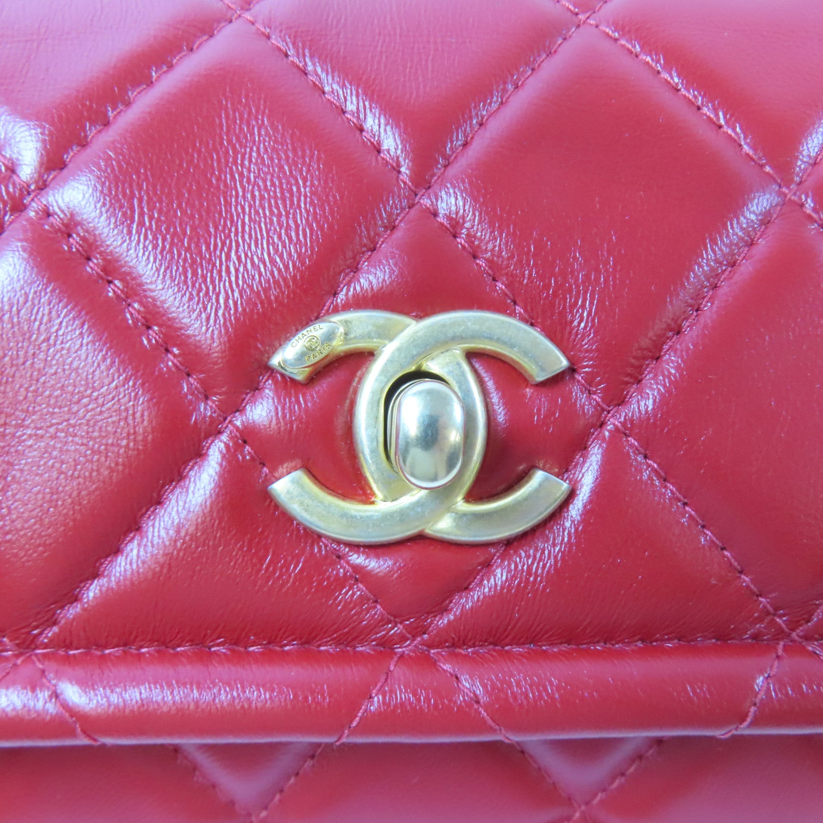 CHANEL 菱格羊皮皮革Chain Shoulder金扣鏈帶肩背袋紅色