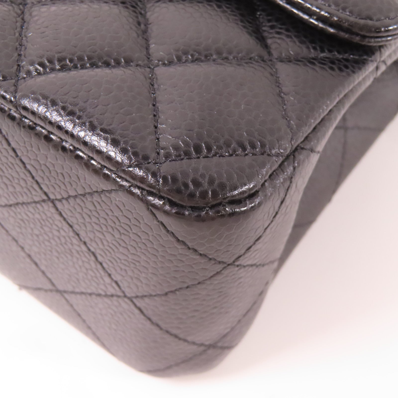 CHANEL 菱格牛皮皮革Chain Shoulder銀扣鏈帶肩背袋黑色
