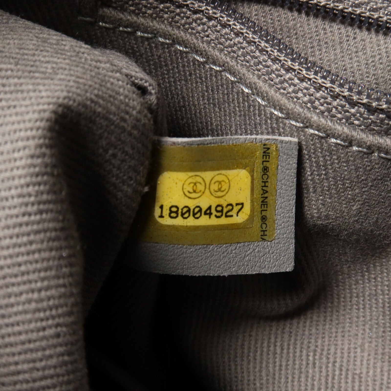 CHANEL 牛皮皮革Chain Shoulder鏈帶肩背袋