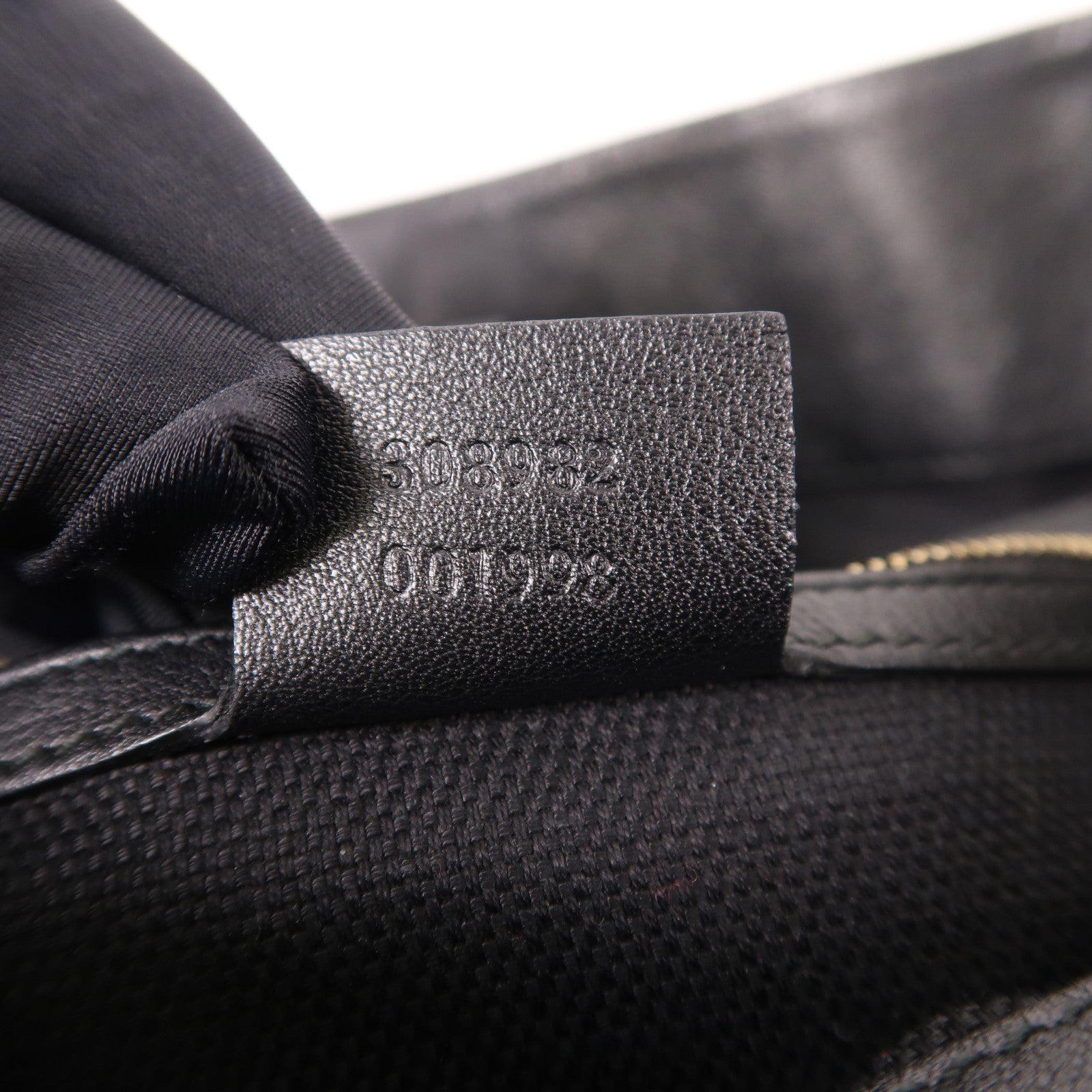 GUCCI 漆皮皮革Chain Shoulder金扣鏈帶肩背袋