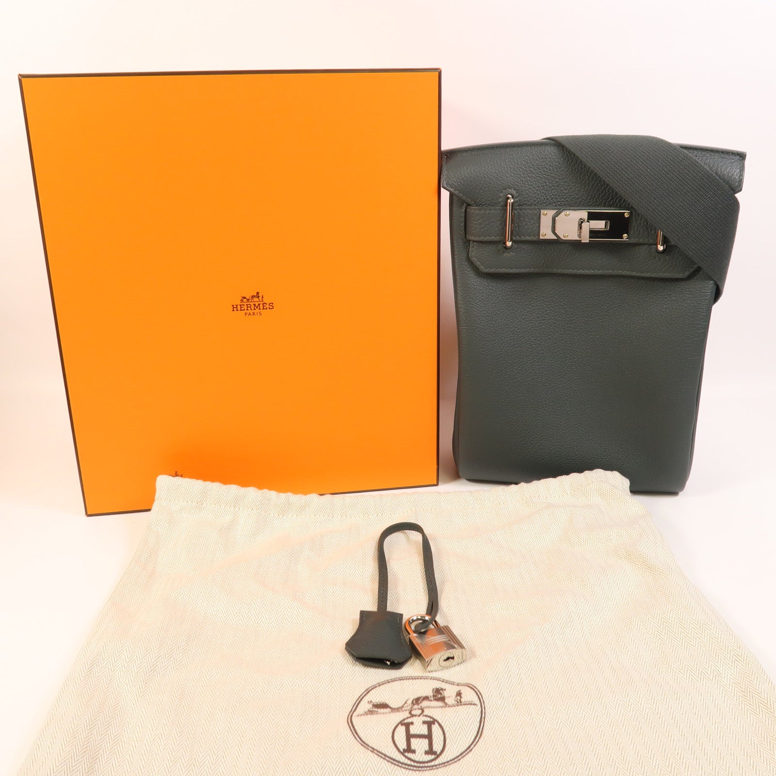 HERMES Togo皮革Hac A Dos PM銀扣背包Vert Mangrove