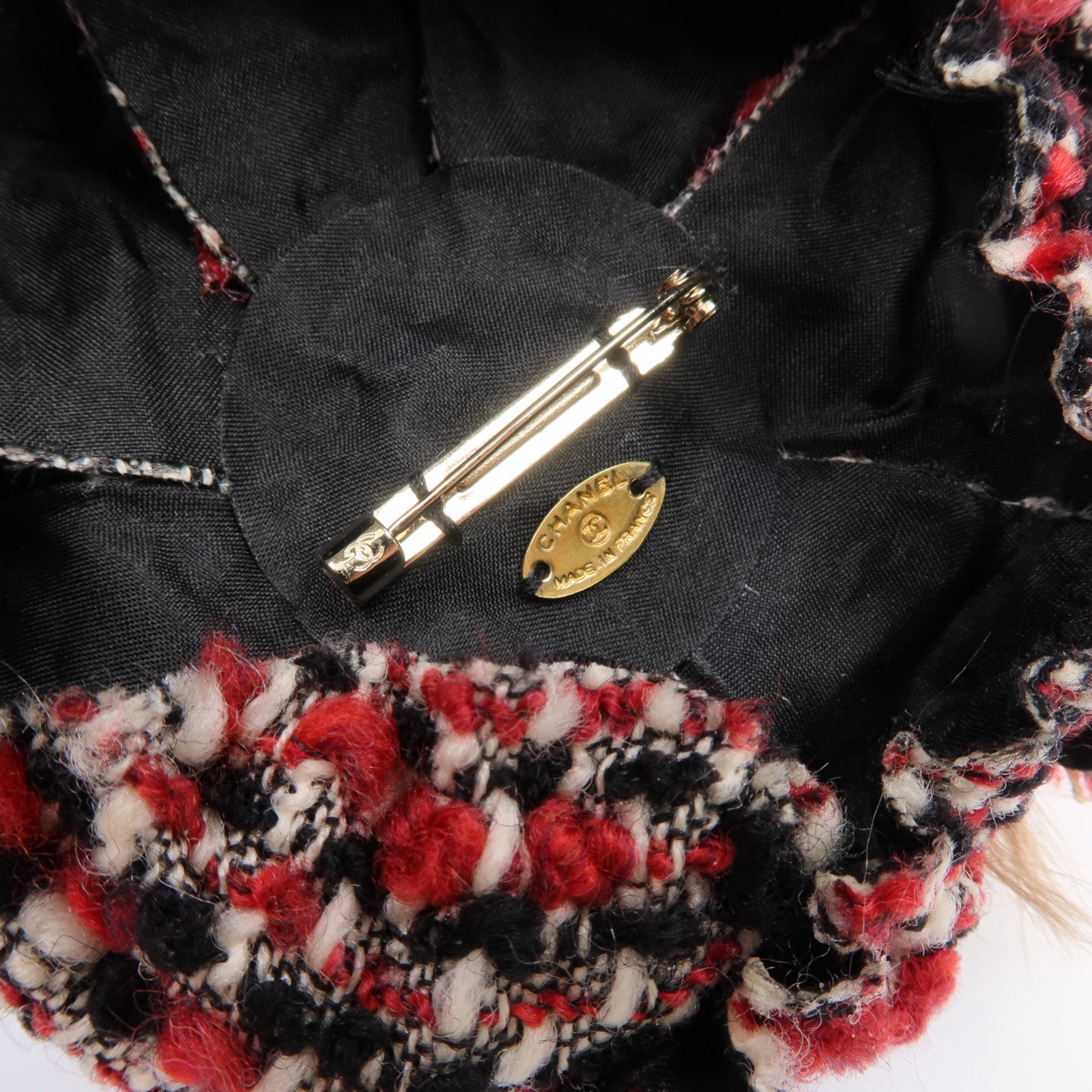 CHANEL 棉質Brooch胸針
