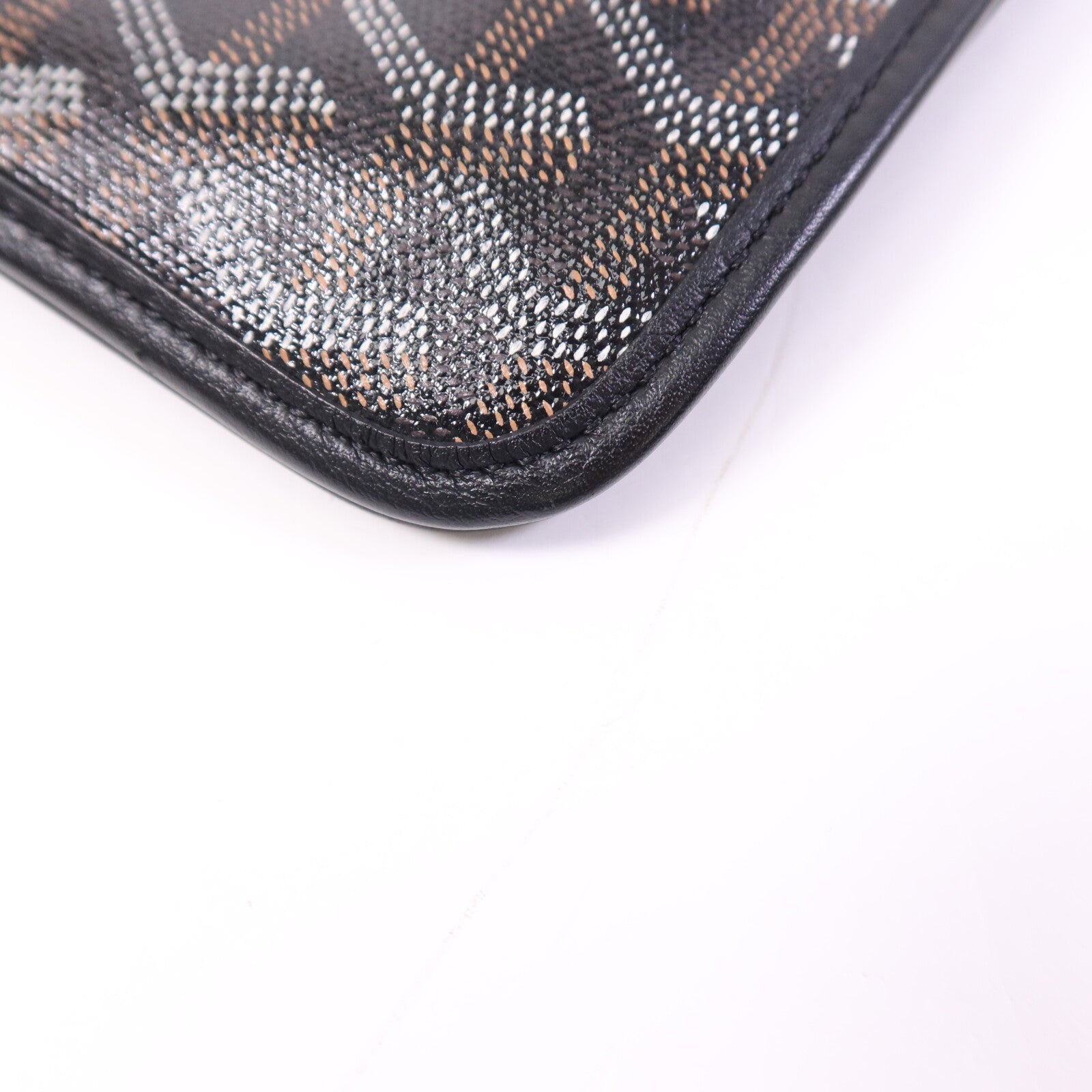 GOYARD 塗層帆布Plumet Shoulder Bag銀扣肩背袋