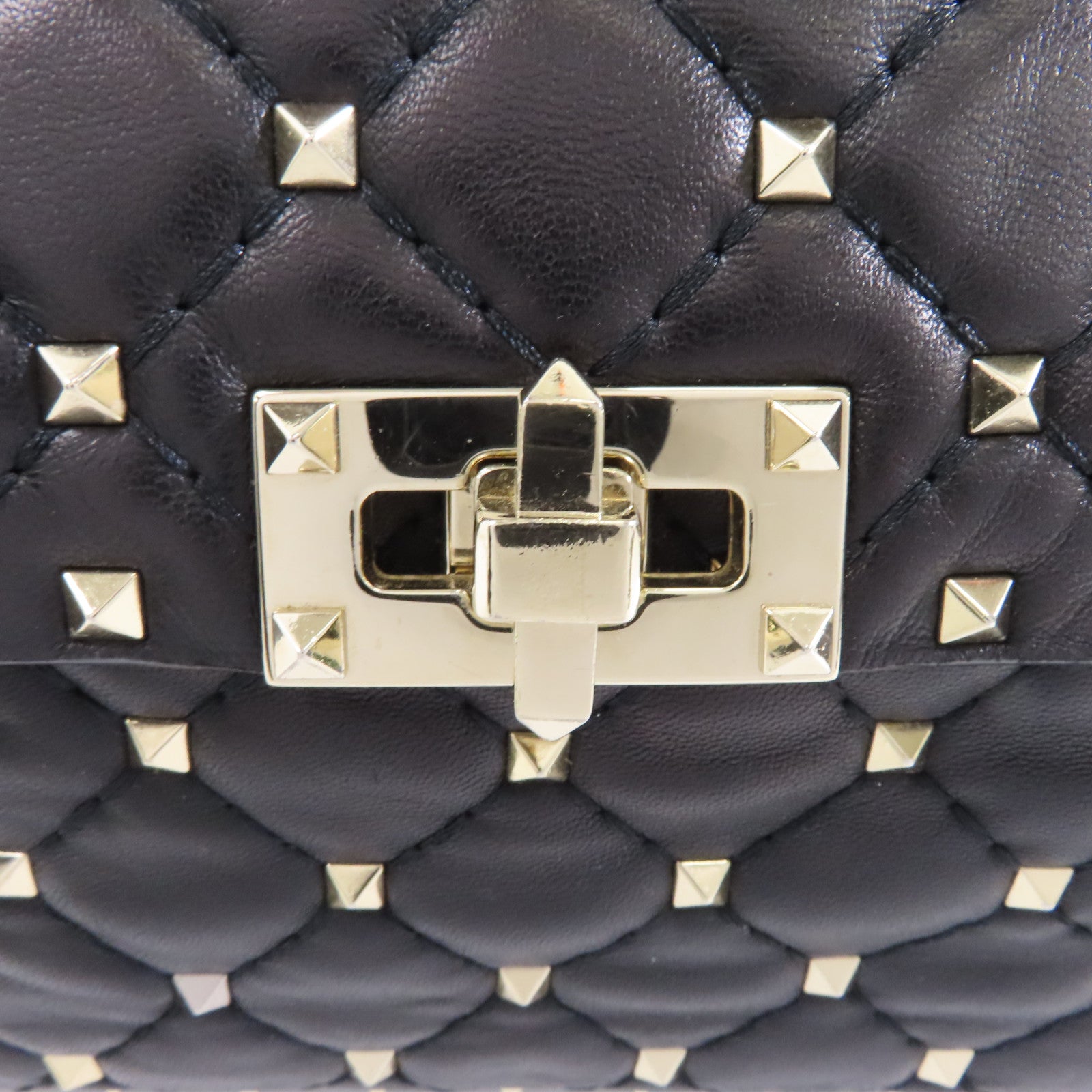 Valentino 牛皮皮革Garavani Rockstud Spike Bag銀扣鏈帶手挽肩背兩用袋黑色