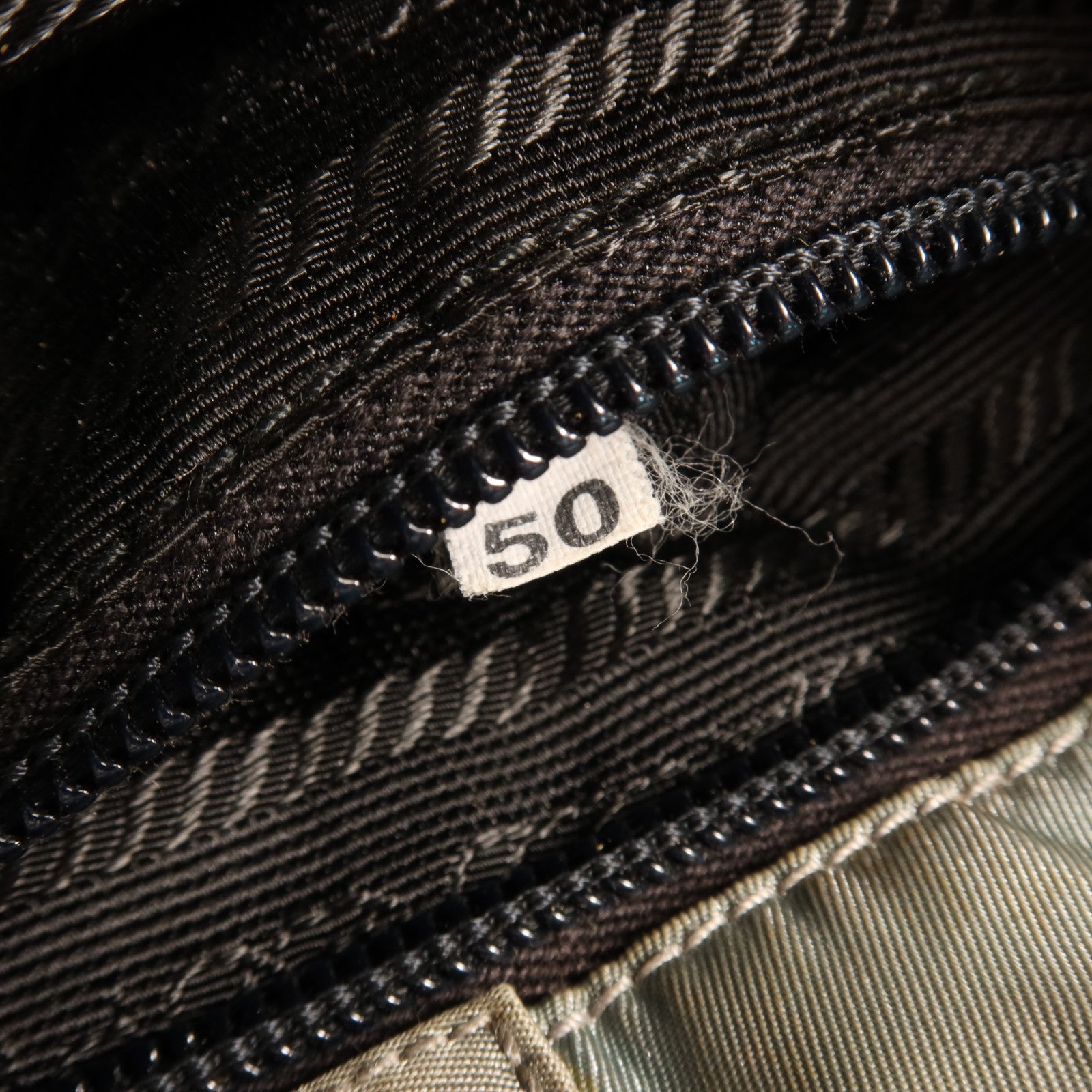 PRADA 尼龍Hand Bag手挽袋