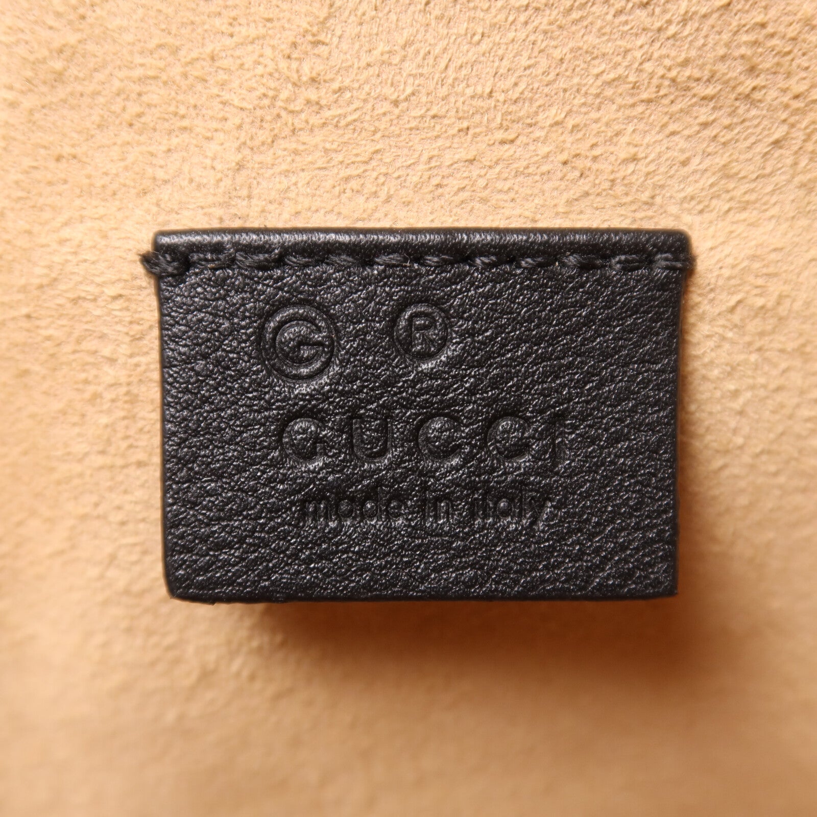 GUCCI 塗層帆布GG Supereme肩背袋